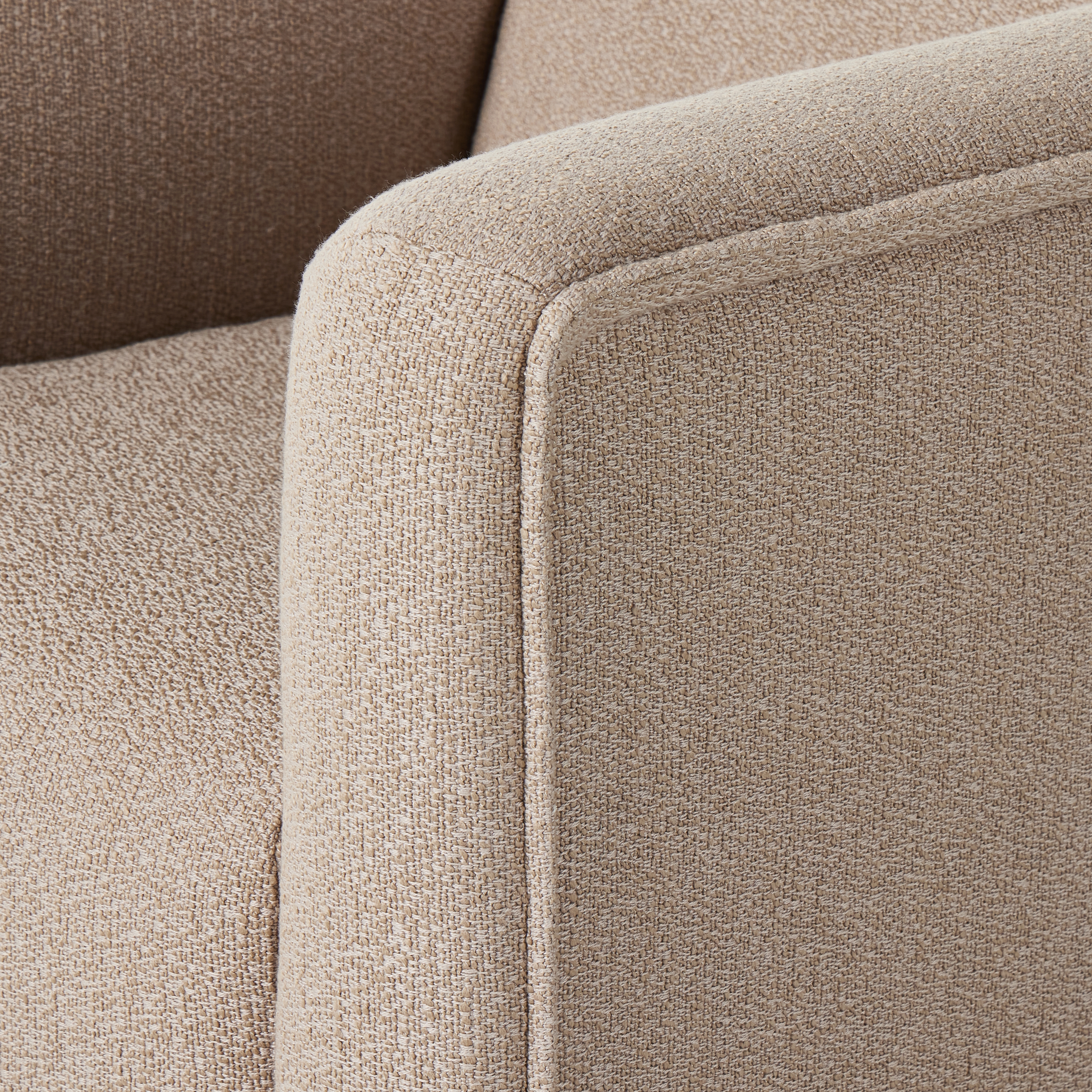 Wellborn Swivel Chair - Kerbey Camel - Image 7