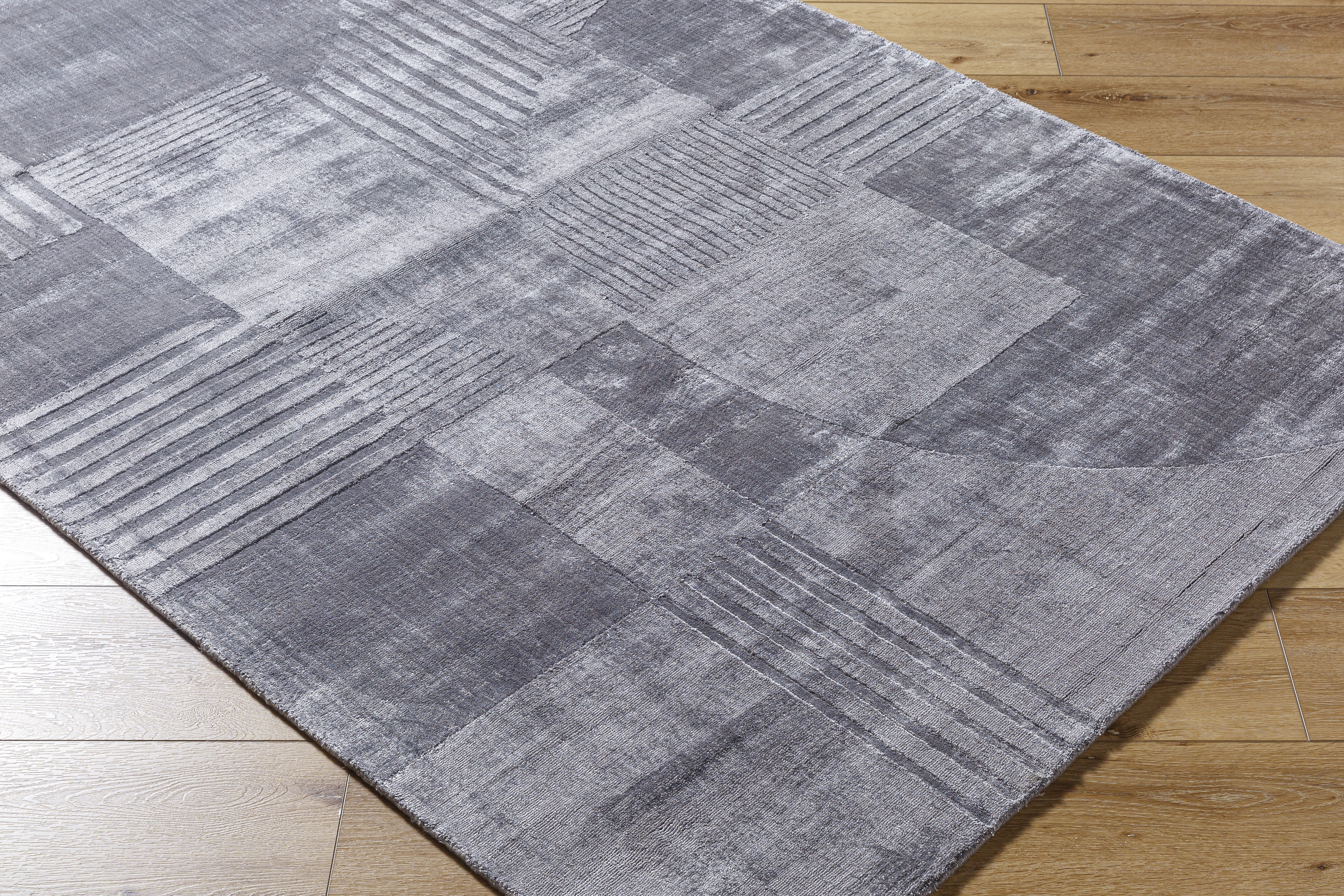 Pier Gray Indoor 10' x 14' Handmade Rug - Image 5