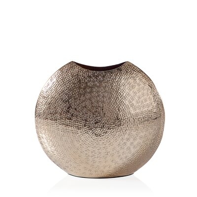 Kota Indoor / Outdoor Aluminum Table Vase - Image 0