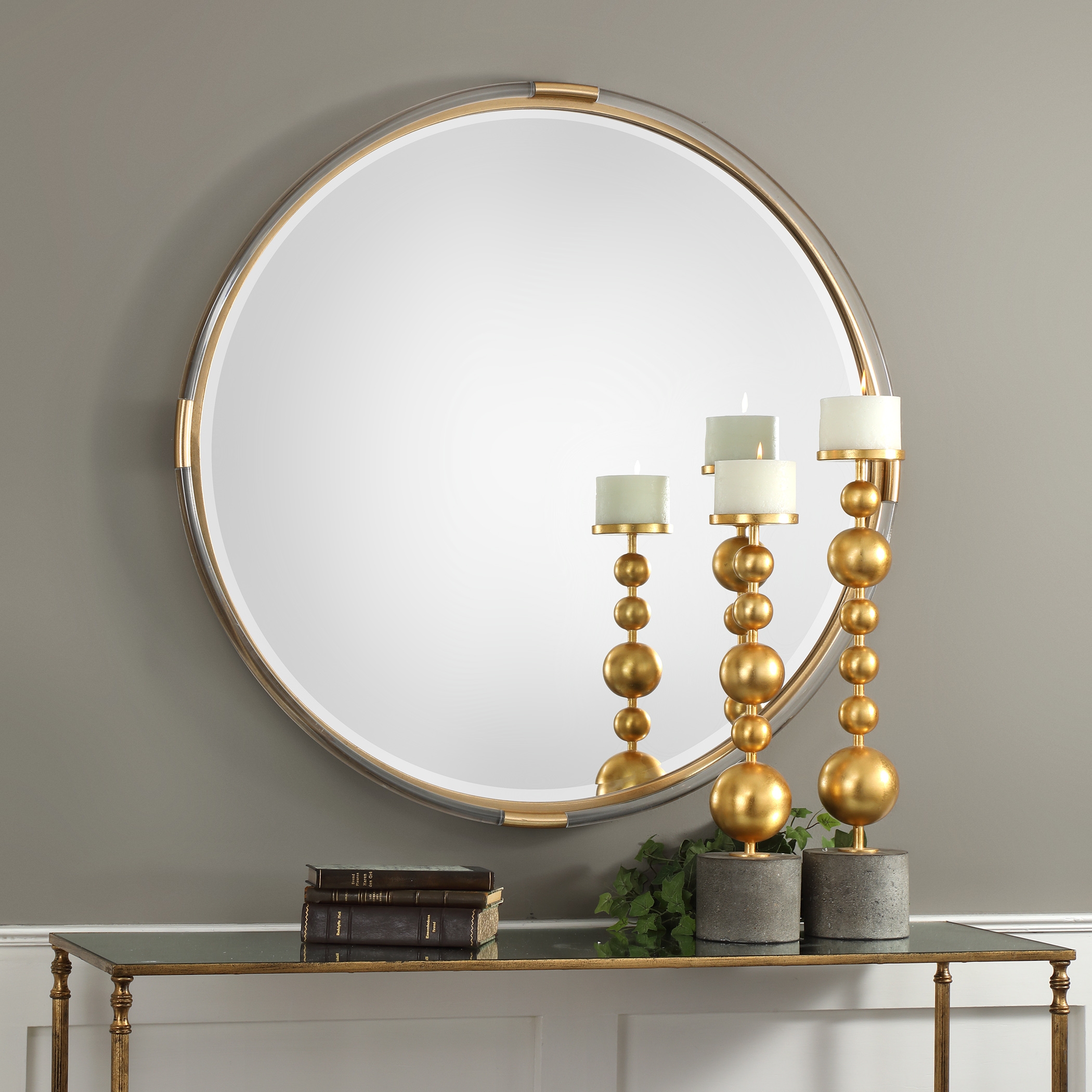 Mackai Round Mirror, Gold - Image 1