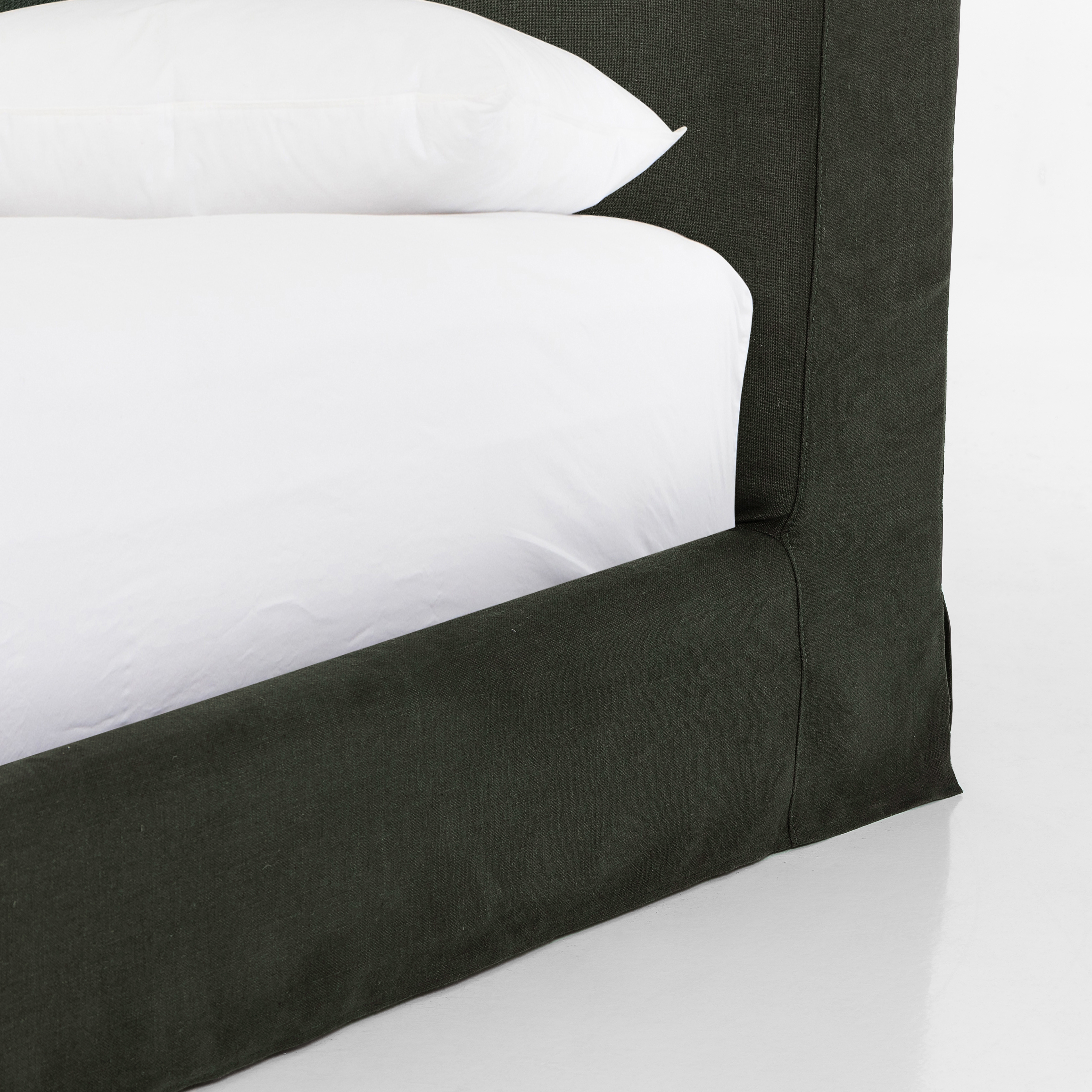 Aidan Slipcover Bed-Brussels Pine-Queen - Image 3