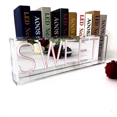 Euniece 18" Neon Sign - Image 0