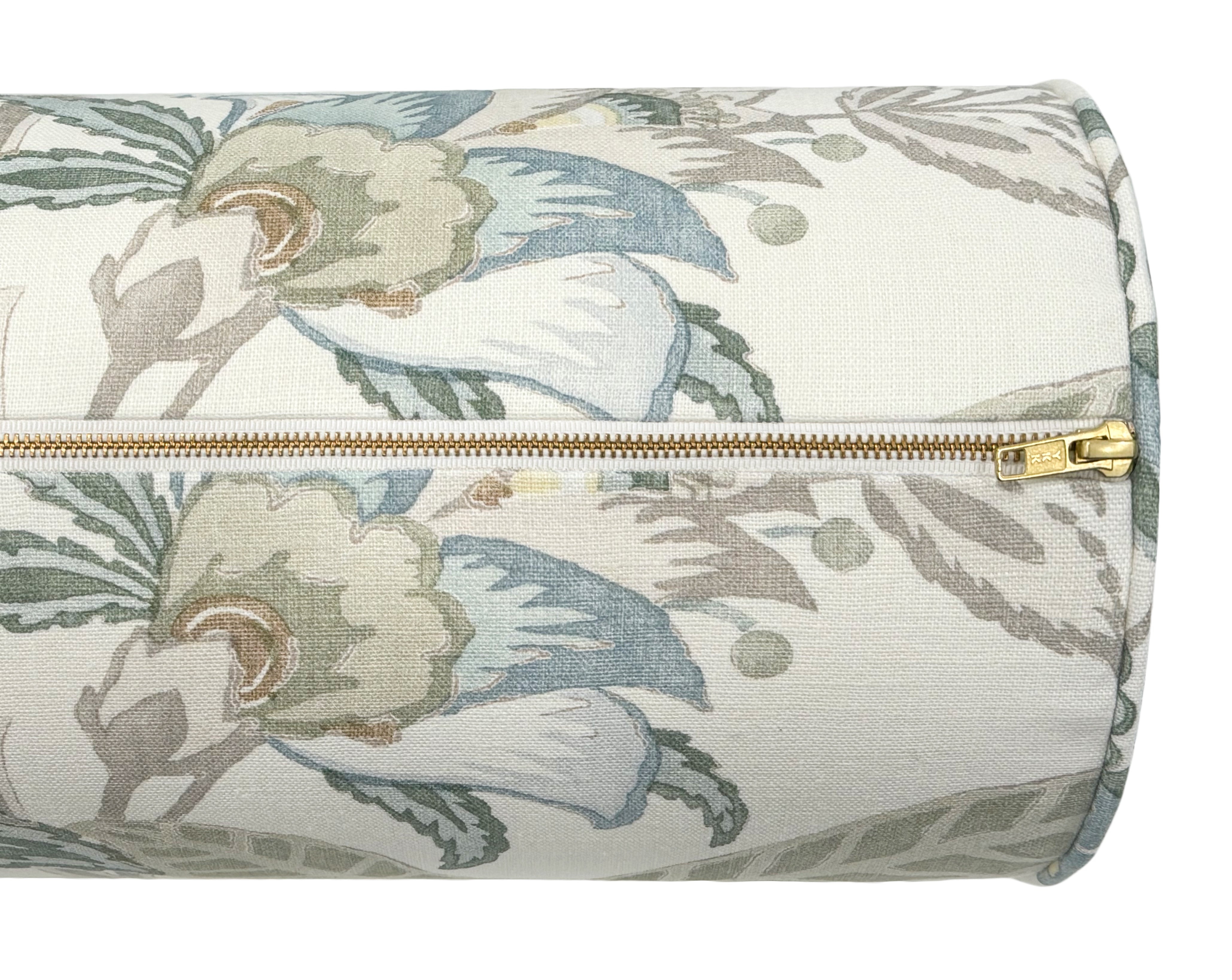 THE BOLSTER :: DAVENPORT // SEA MIST | LEE JOFA - Sample 4" X 4" - Image 3