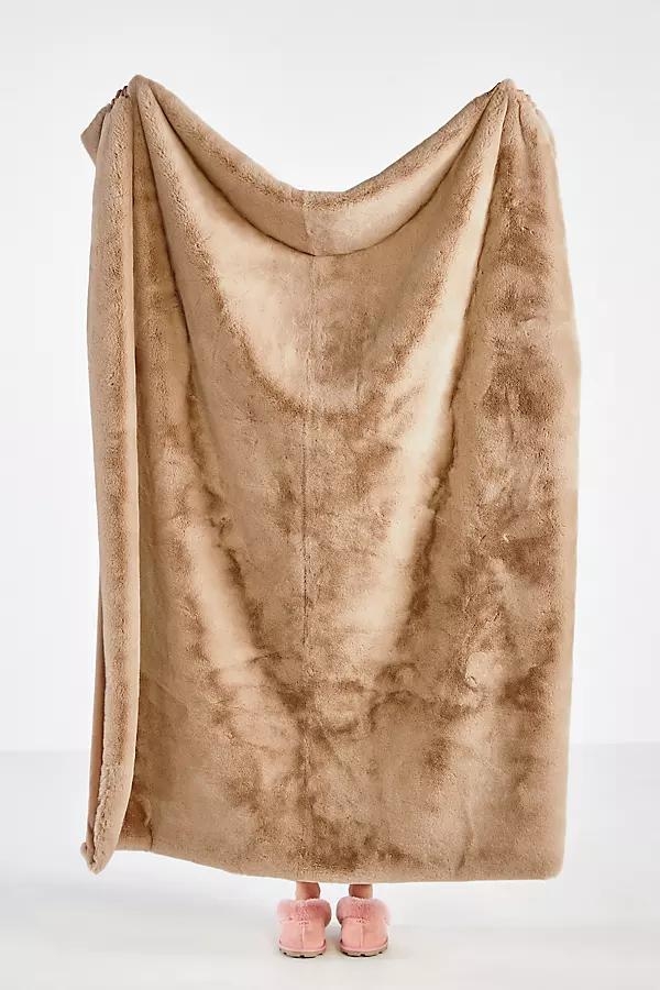 The Sophie Faux Fur Throw Blanket - Image 0
