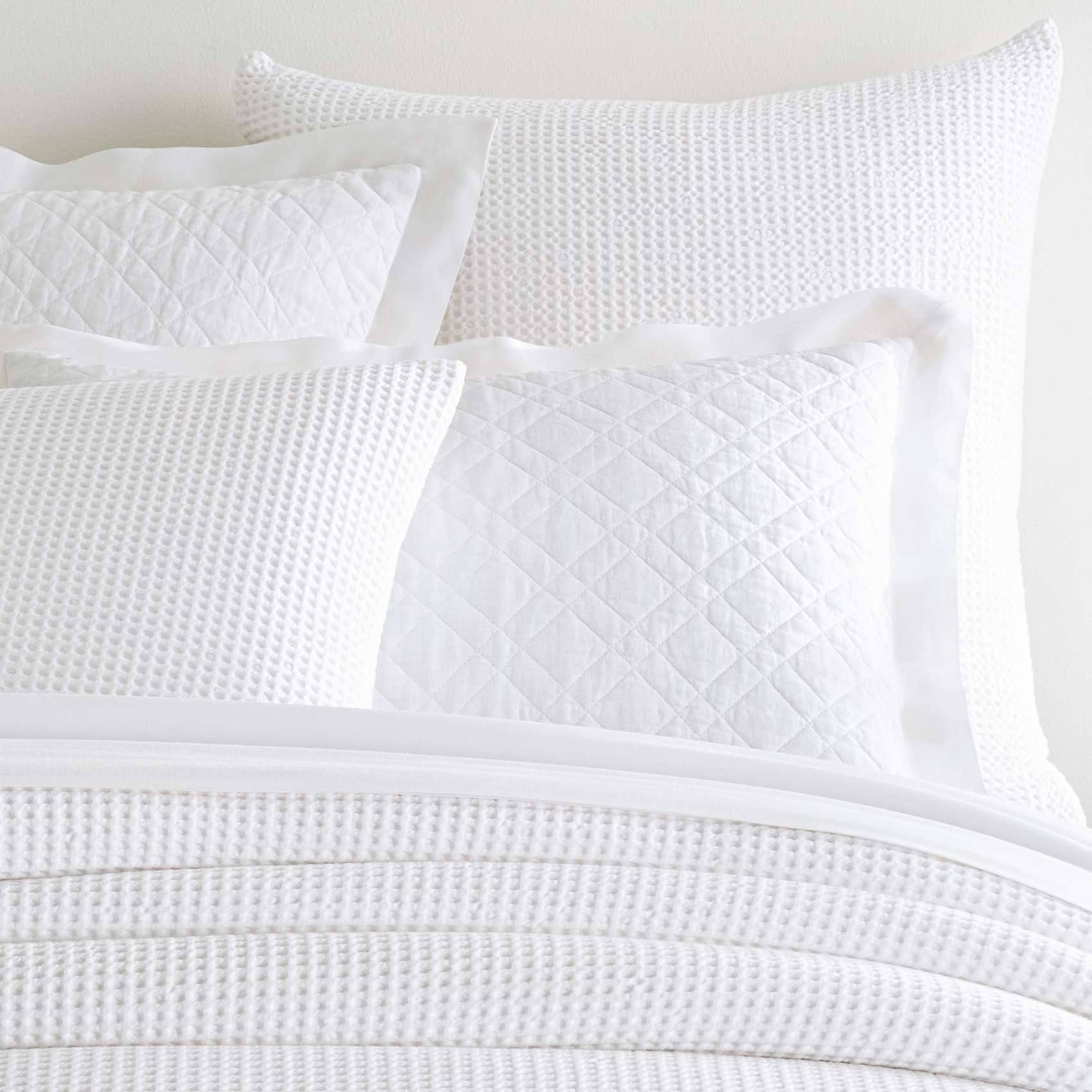 Bubble White Matelasse Sham - Image 0