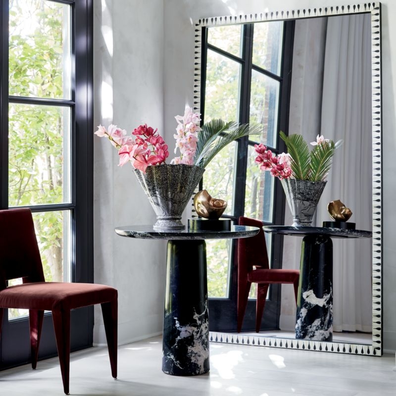 Babylon 30" Round Black Marble Bistro Table - Image 2