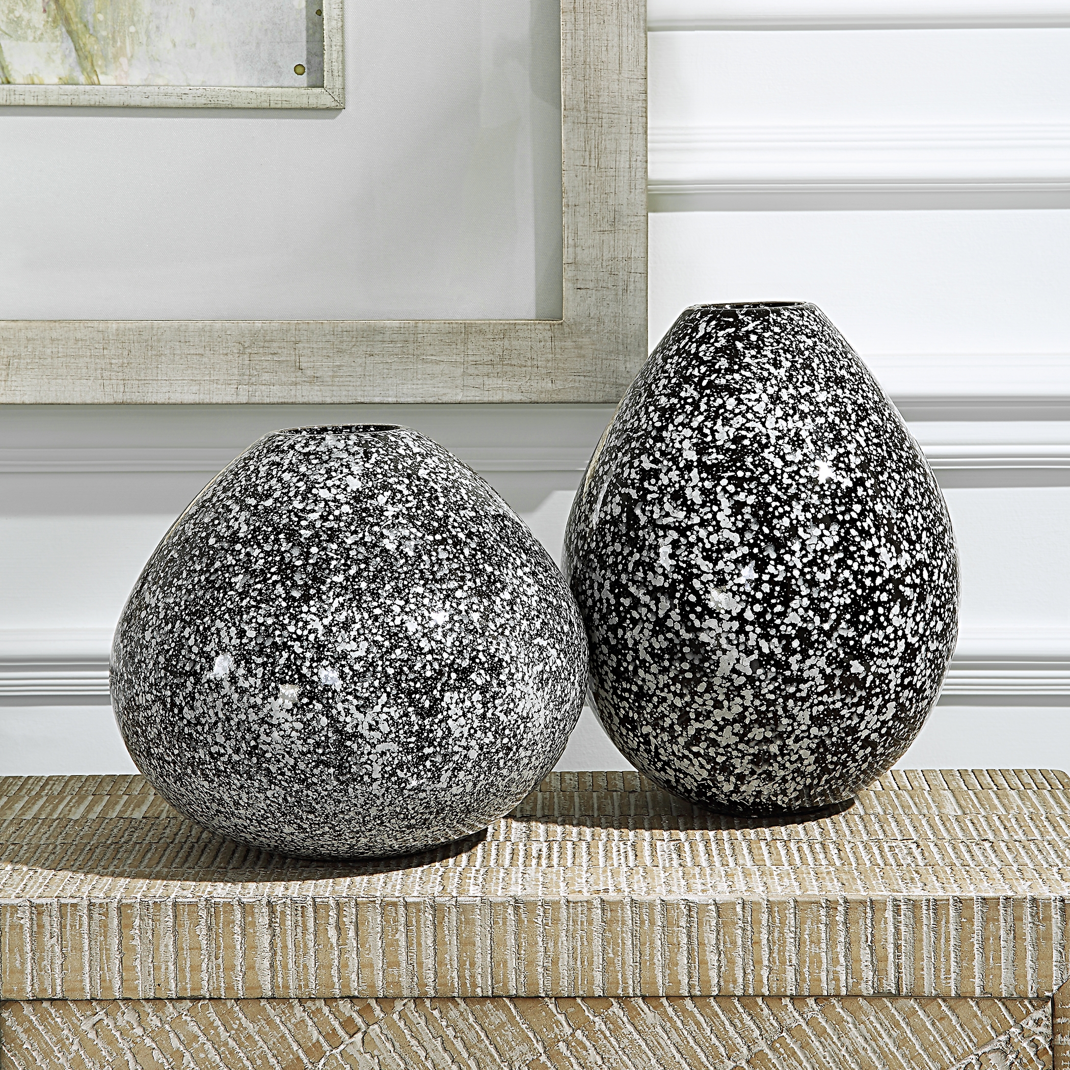 Cosmic Black & White Vases Set/2 - Image 2