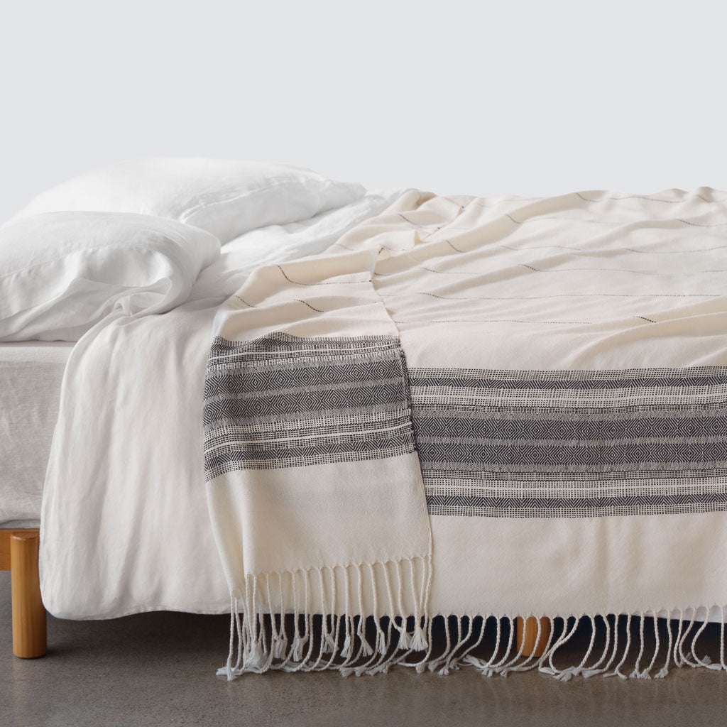 The Citizenry La Brisa Alpaca Throw | Cream - Image 1