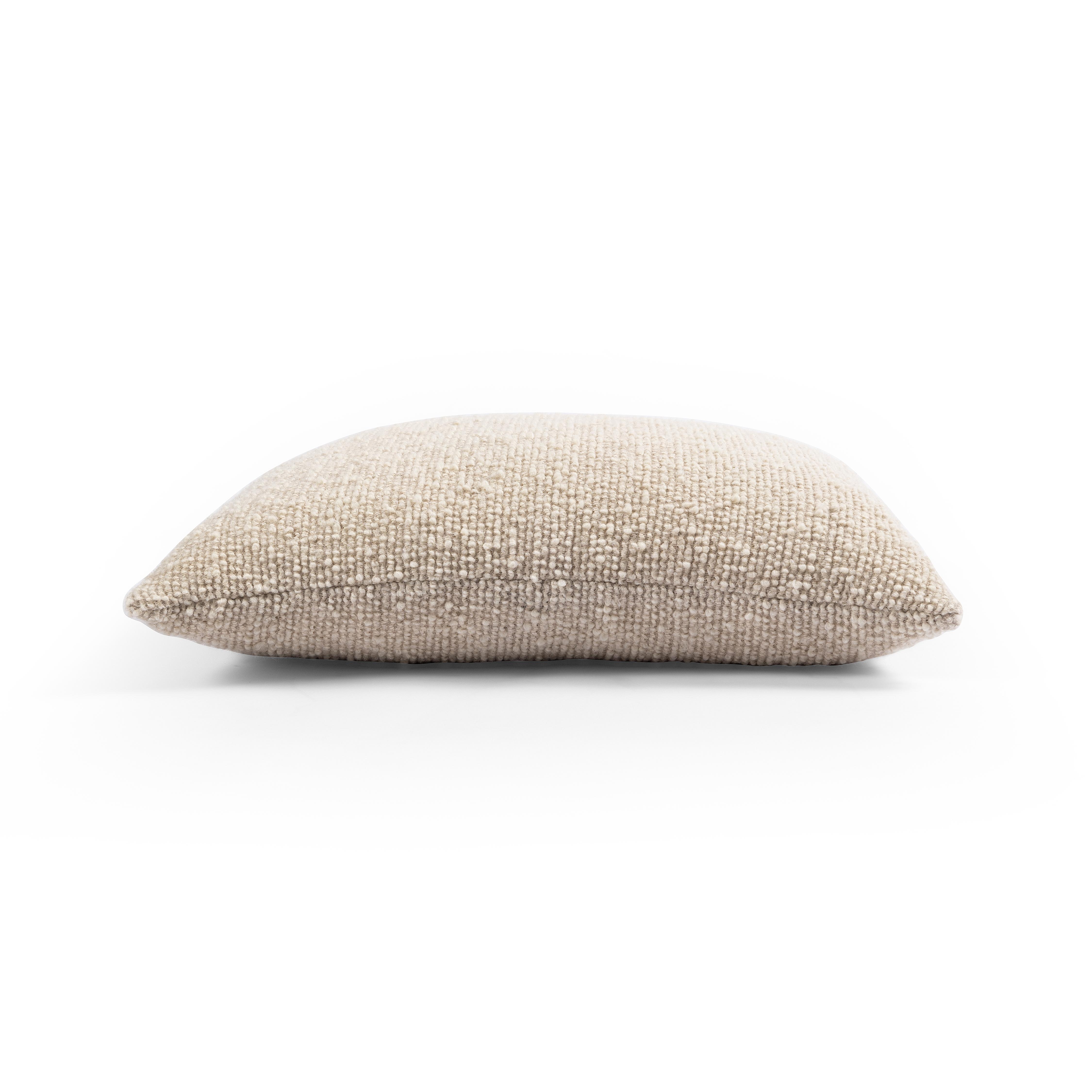 Francia Pillow-Herstal Oatmeal-16"x24" - Image 3