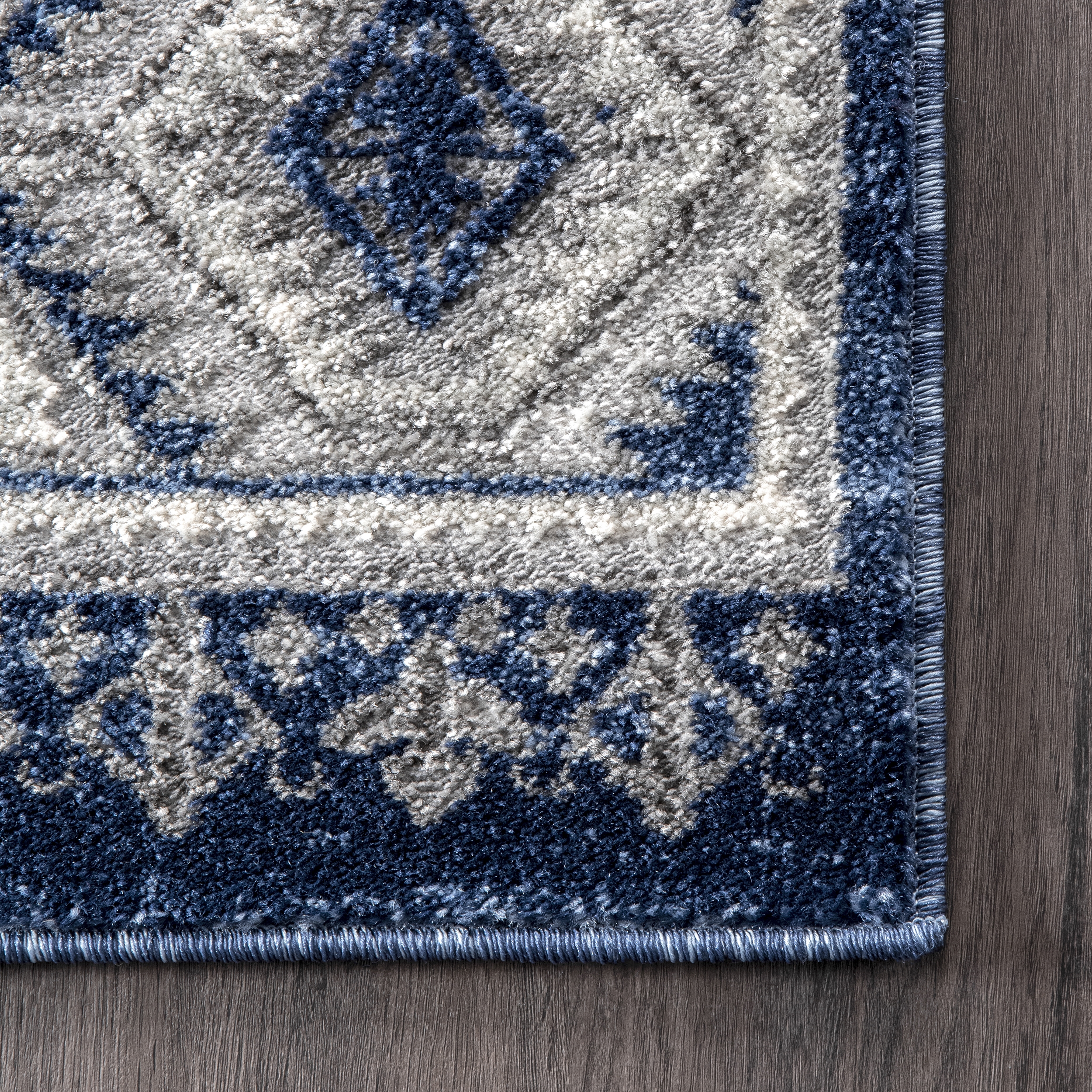 Elyse Vintage Area Rug - Image 0