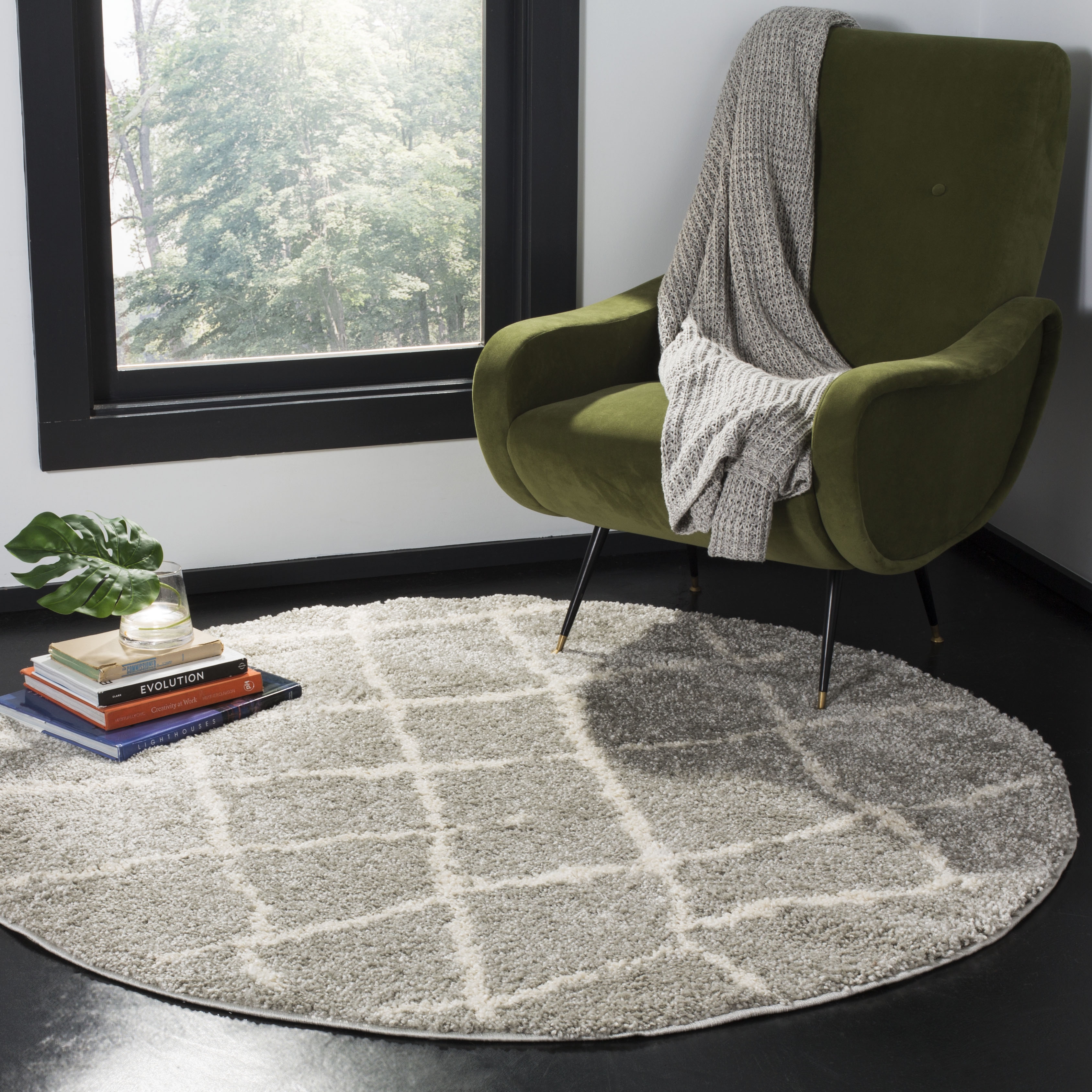 Arlo Home Woven Area Rug, BER162B, Light Grey/Cream,  5' 1" X 5' 1" Round - Image 1