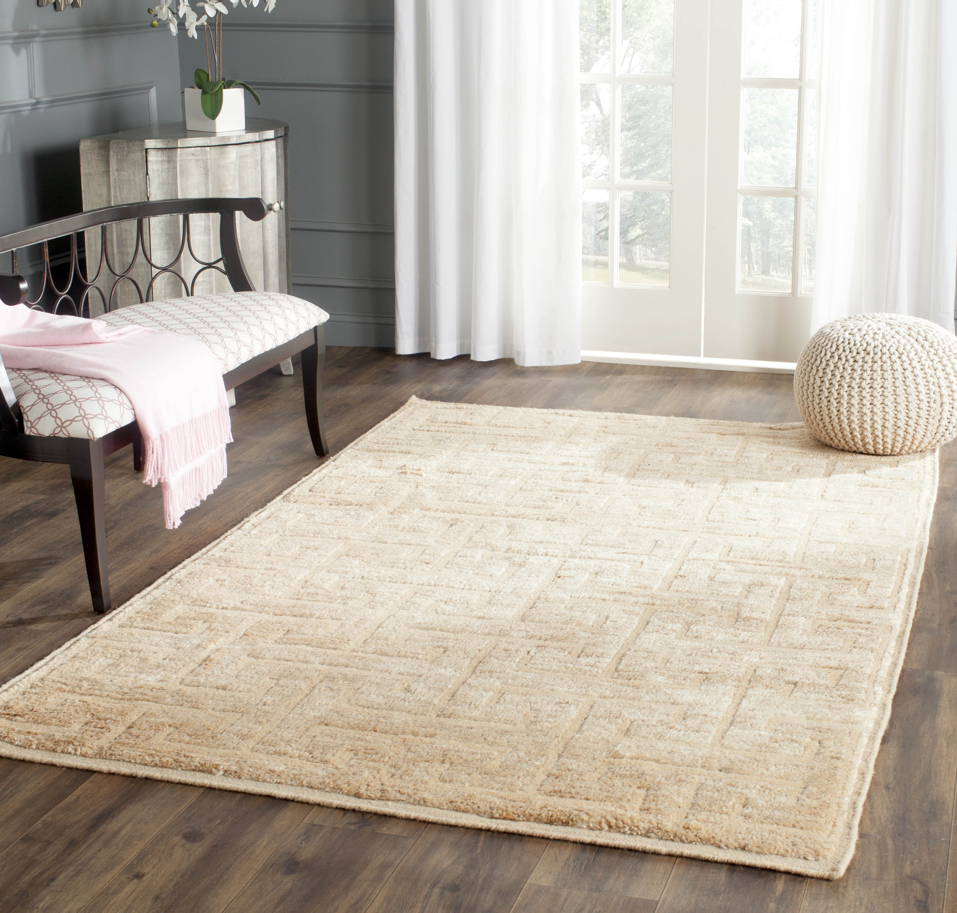 Arlo Home Hand Knotted Area Rug, TGR417A, Ivory/Beige,  4' X 6' - Image 1