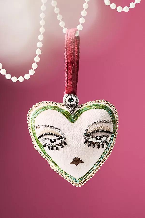 Coretta Ornament - Image 0