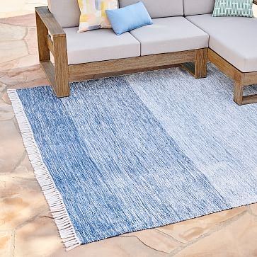 Ombre Indoor/Outdoor Rug, 5'x8', Navy - Image 4
