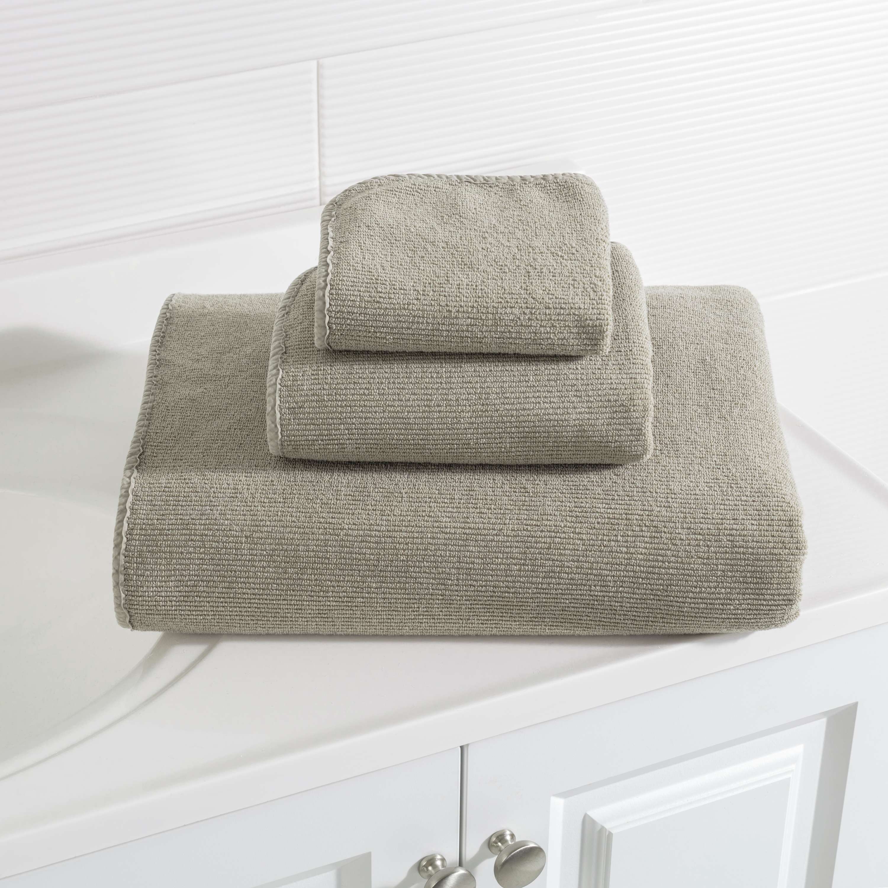Blythe Fennel Towel - Image 0
