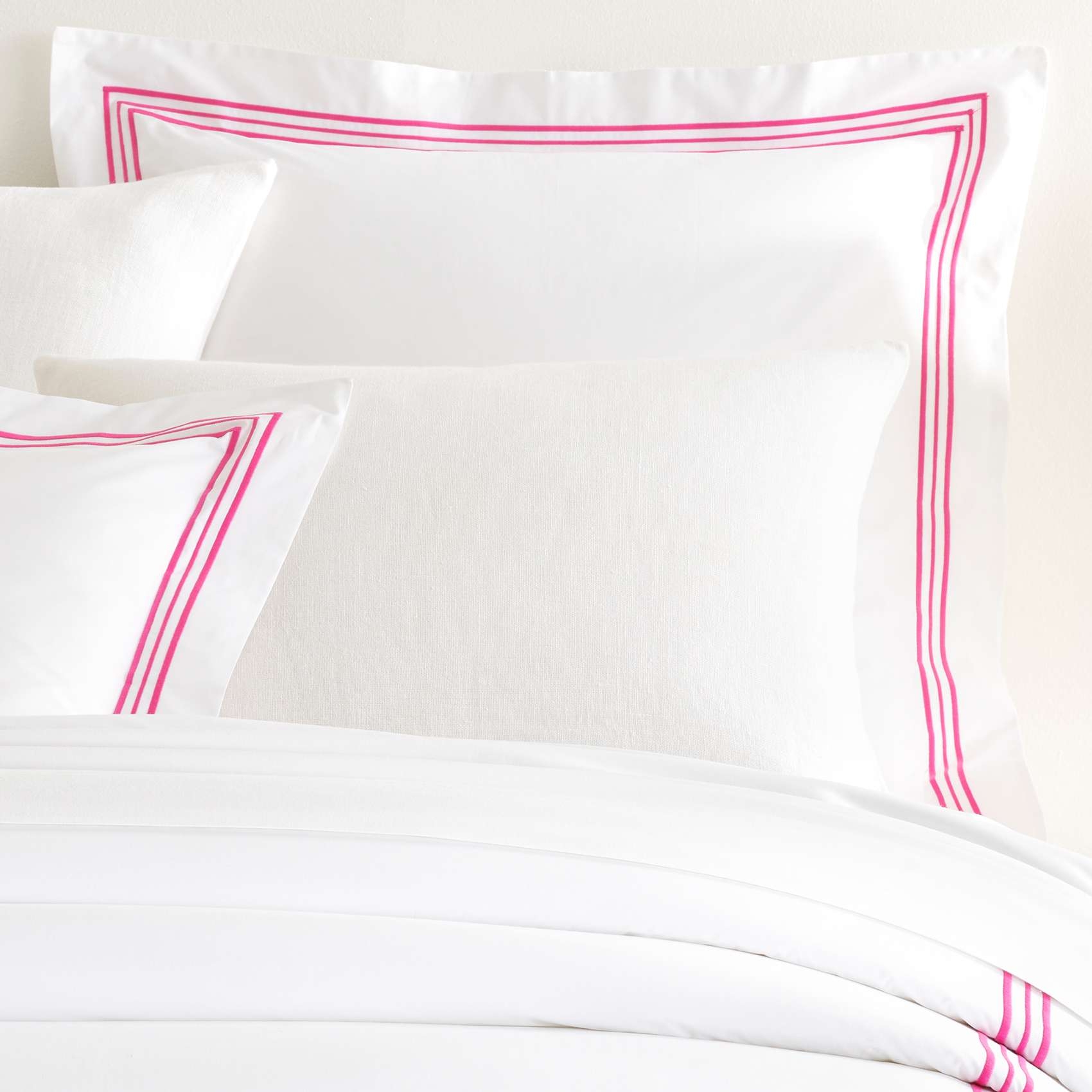 Trio Fuchsia Sham - Image 0