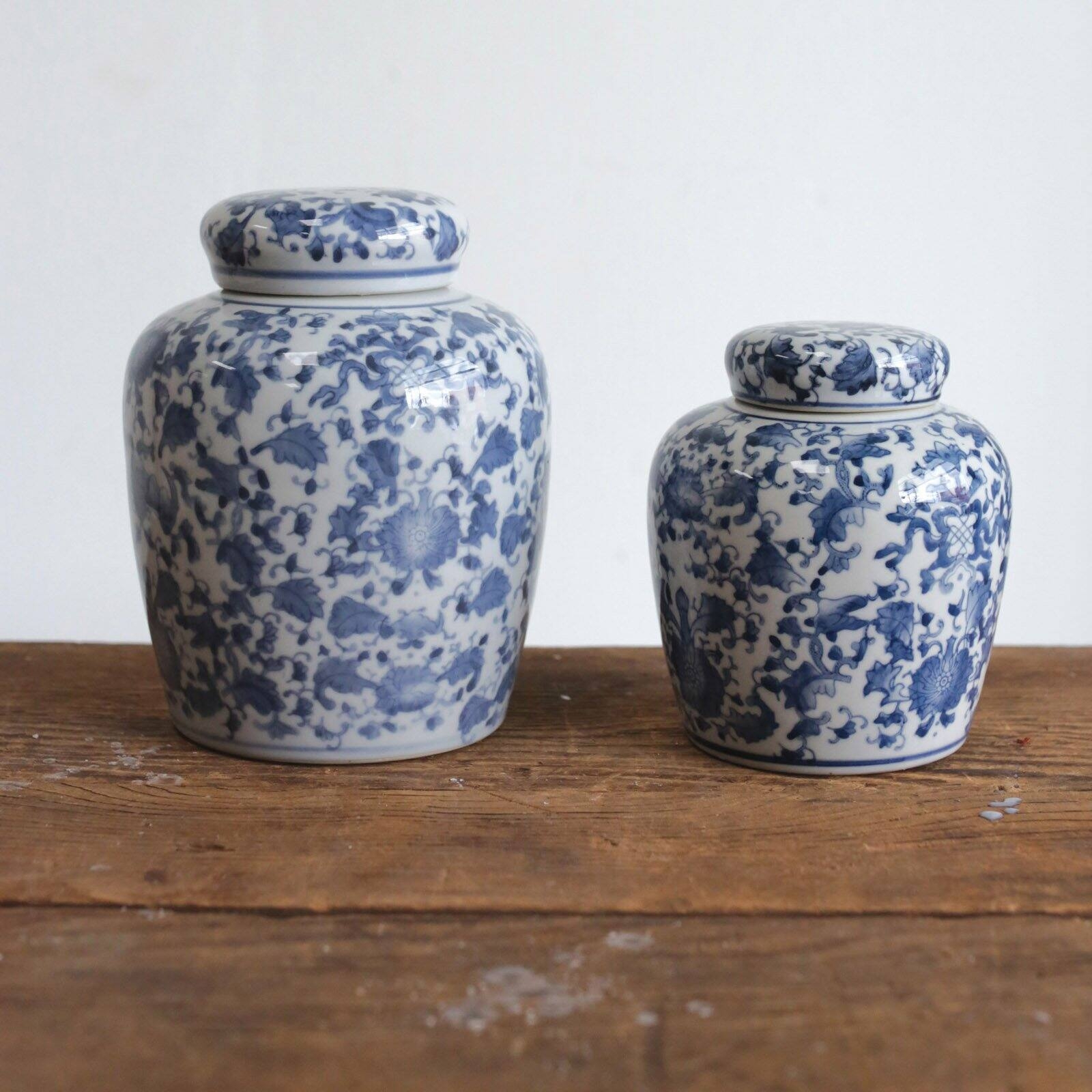 Decorative Blue and White Ceramic Ginger Jar with Lid - Image 2