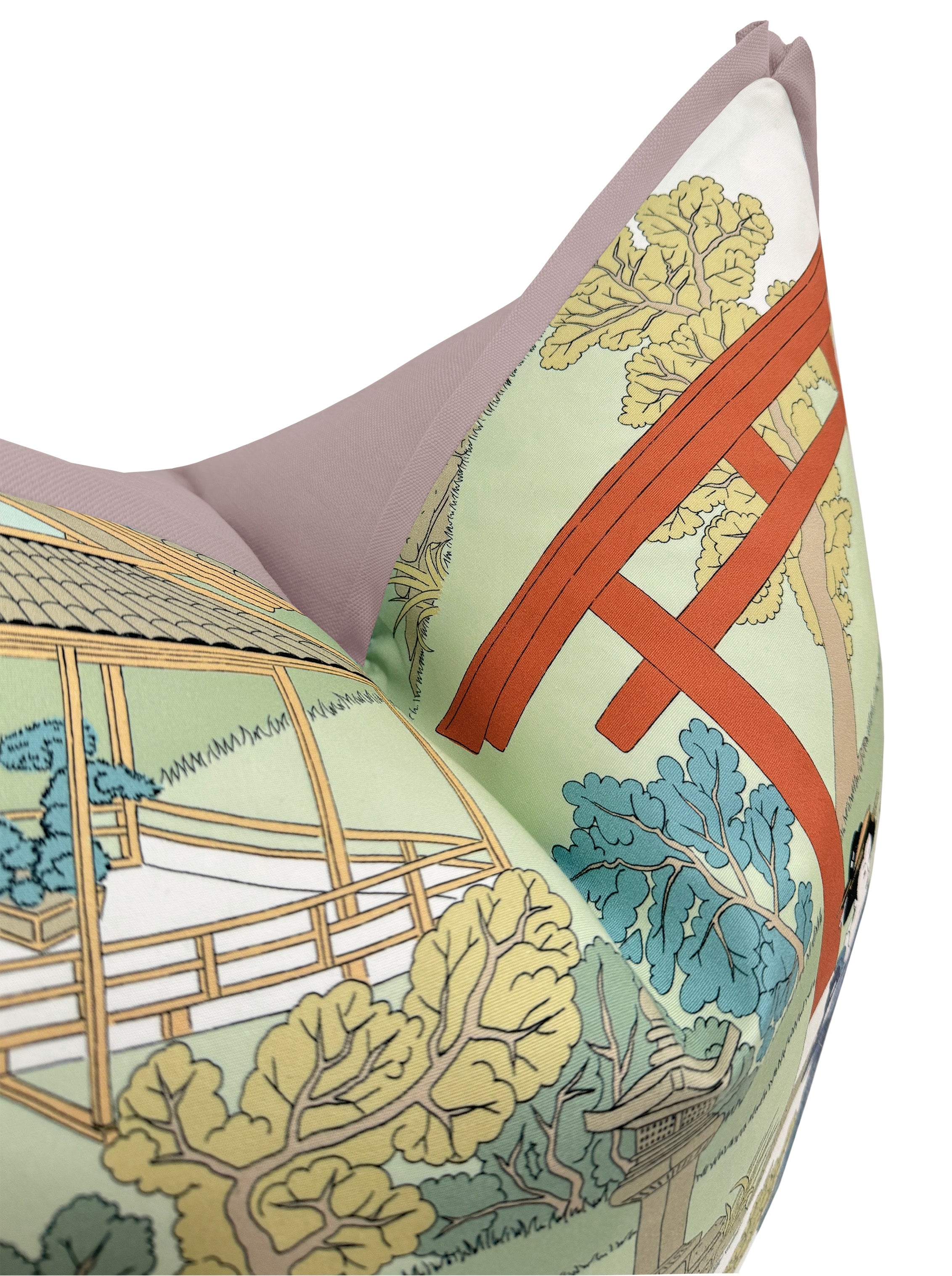 GEISHAS // INDIGO | MANUEL CANOVAS - 20" X 20" / BUTTERFLY FLANGE / Smokey Lavender - Image 0