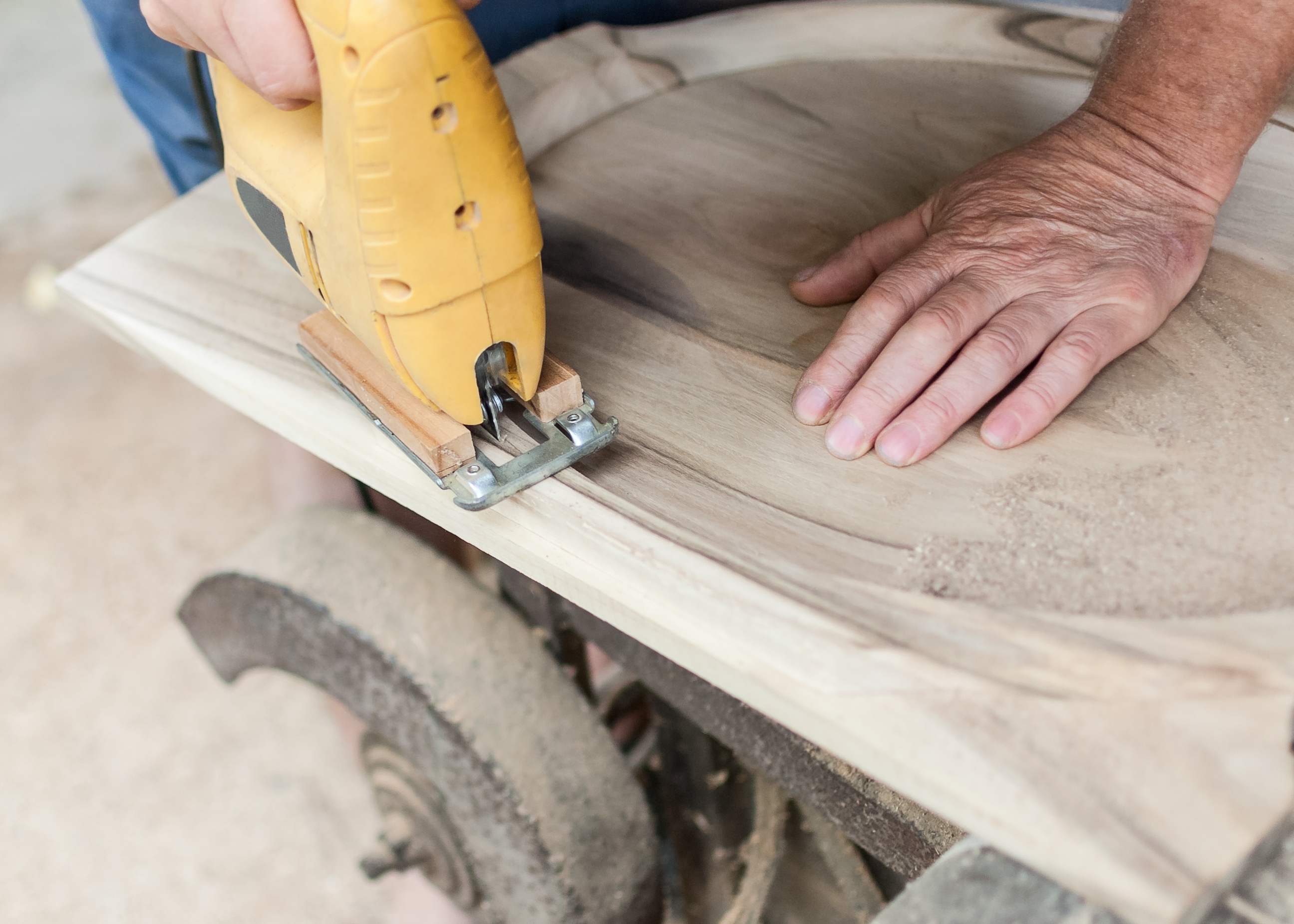 Arielle Cherry Side Table - Image 2