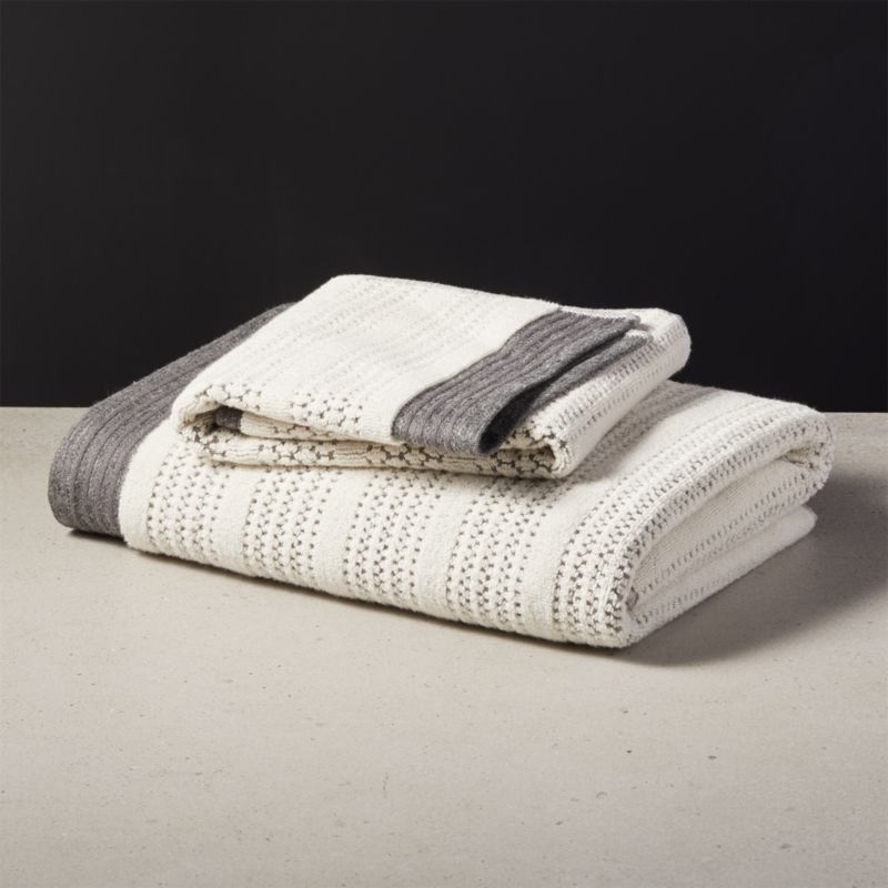 Liv Striped Hand Towel - Image 2