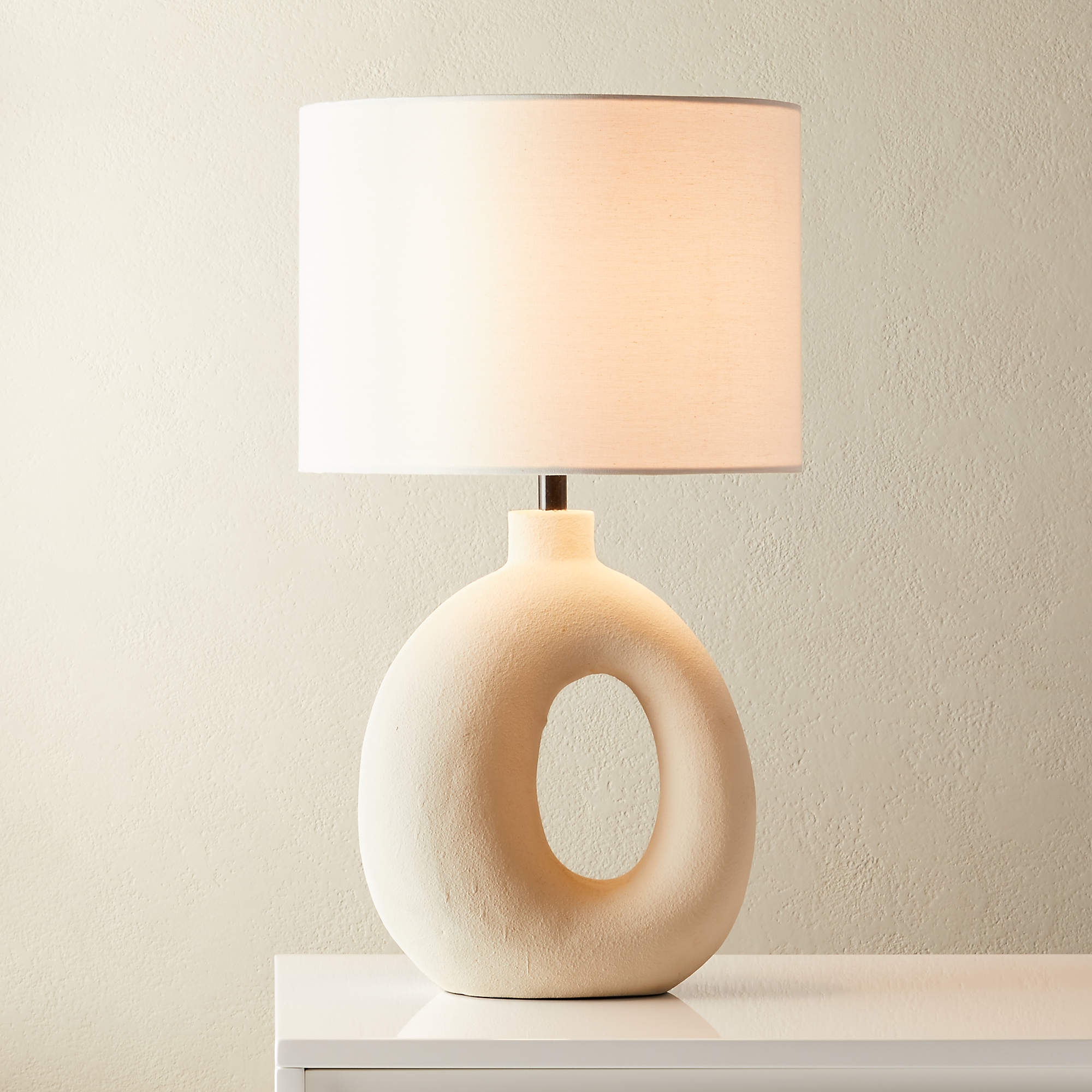 Algrave Ceramic Table Lamp - Image 5