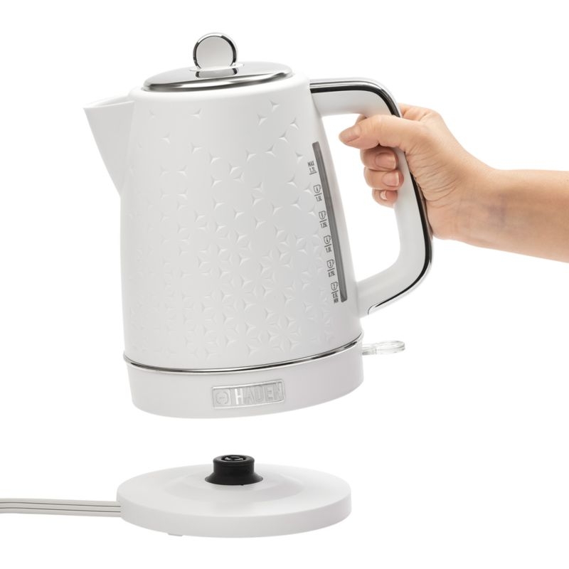 HADEN Starbeck White Electric Tea Kettle - Image 1
