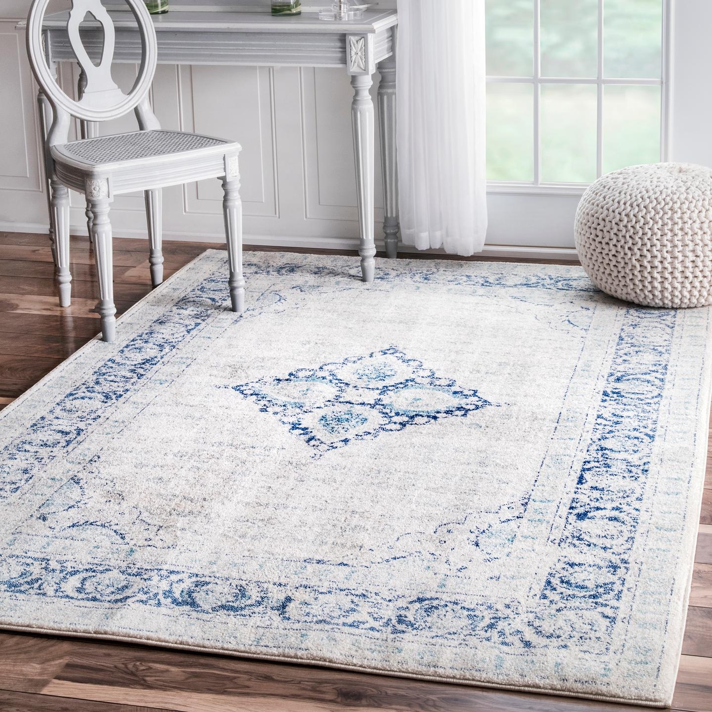 Vintage Pauley Area Rug - Image 0