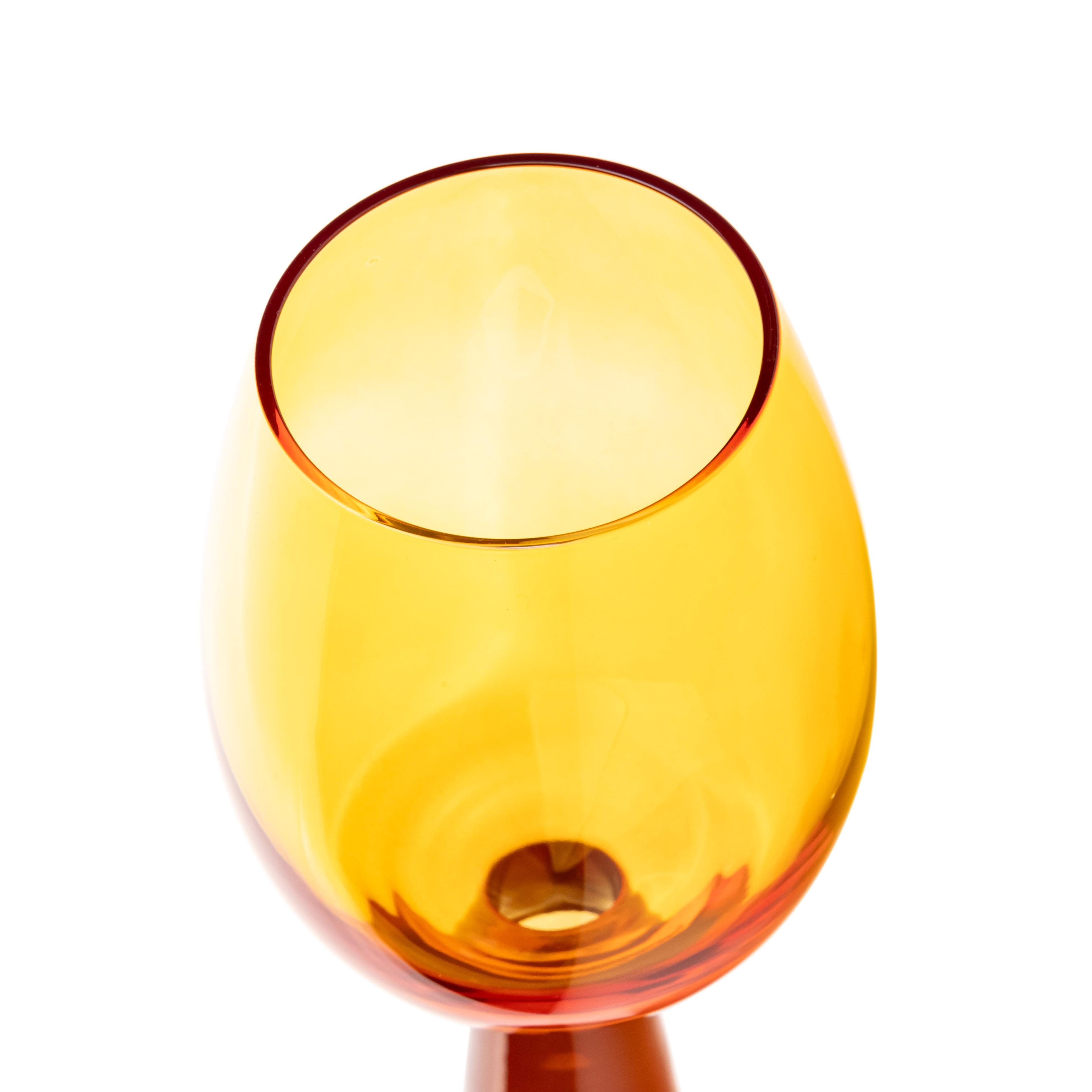 Rose Amber Wine Glasses - Set of 4 - Image 4