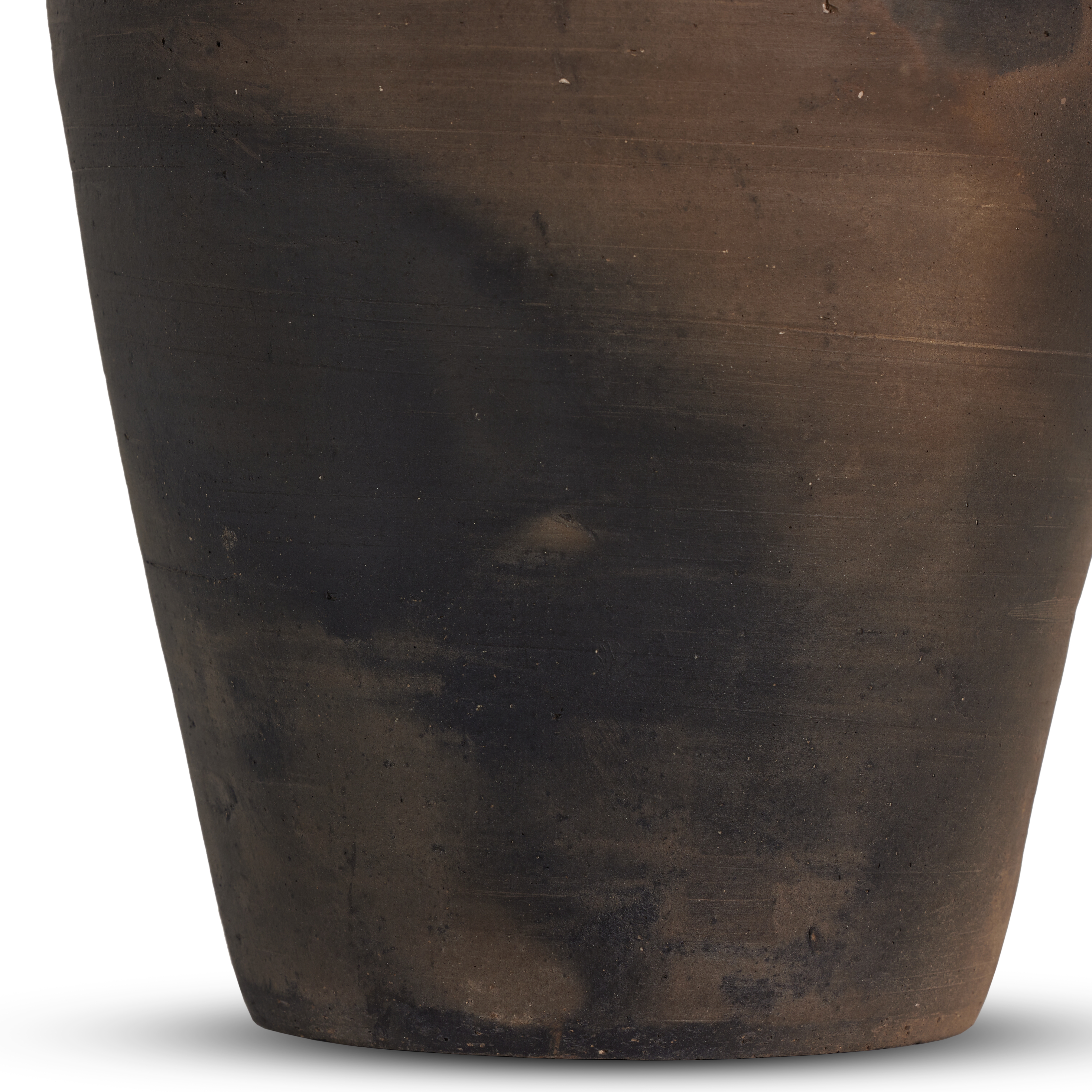 Kamari Vase-Aged Black Ceramic - Image 6