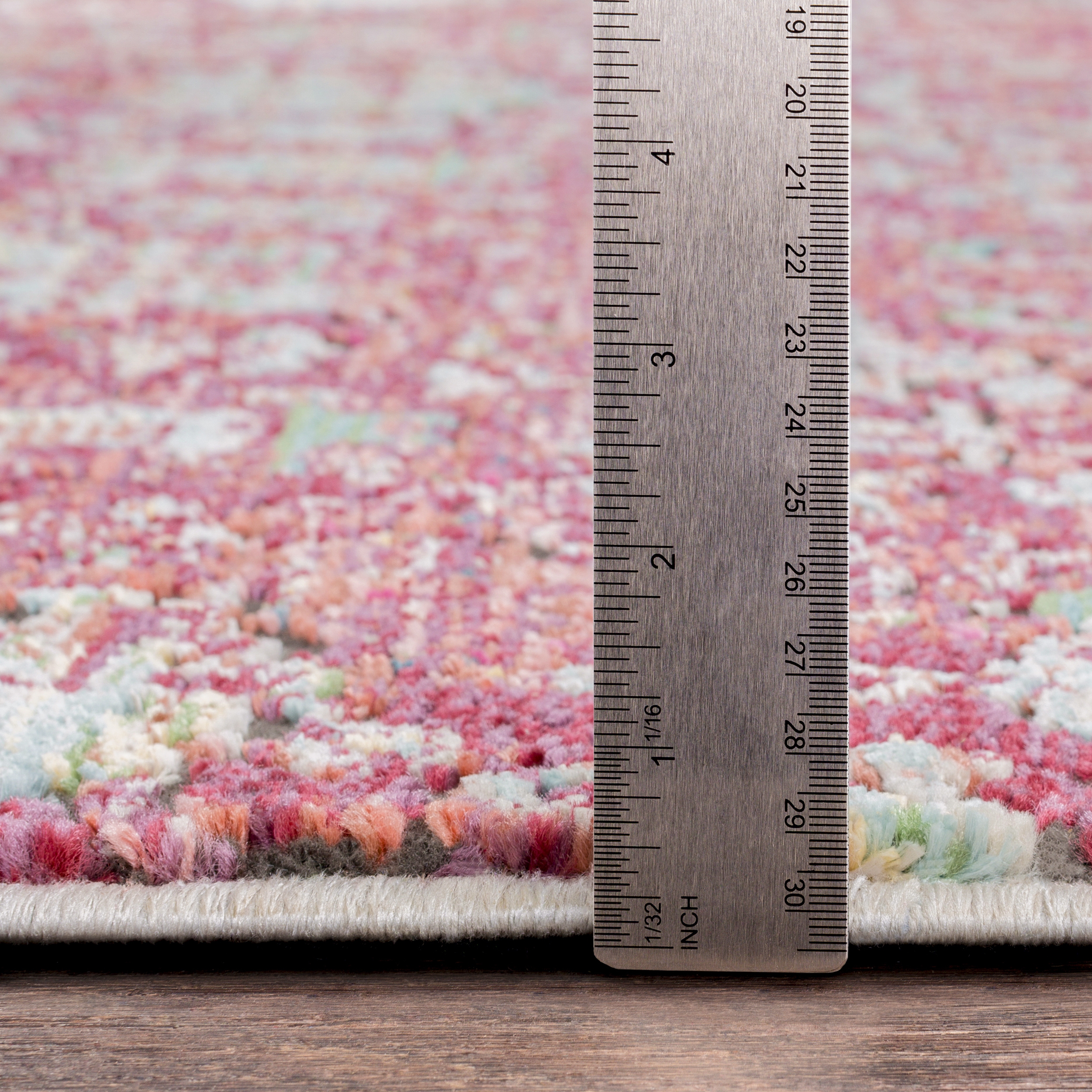 Herati Red Indoor 2' x 2'11" Machine Woven Rug - Image 5