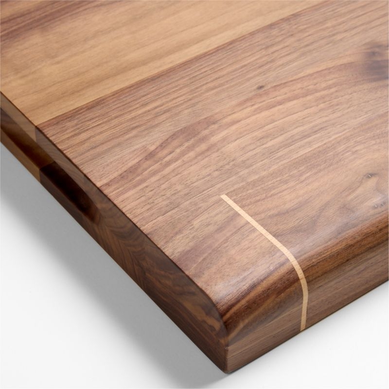 Timbre Walnut Cutting Board with Beech Wood Inlay by Daniel Humm - Image 5