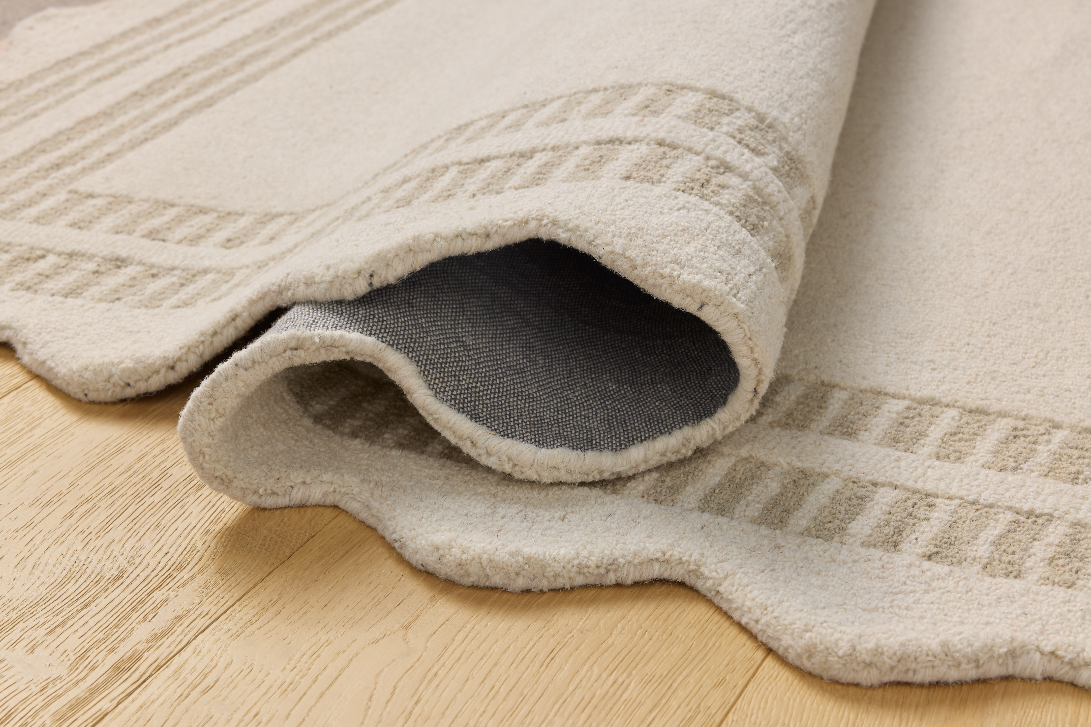 Chris Loves Julia x Loloi Scottie Ivory / Grey 2'-6" x 9'-9" - Image 5