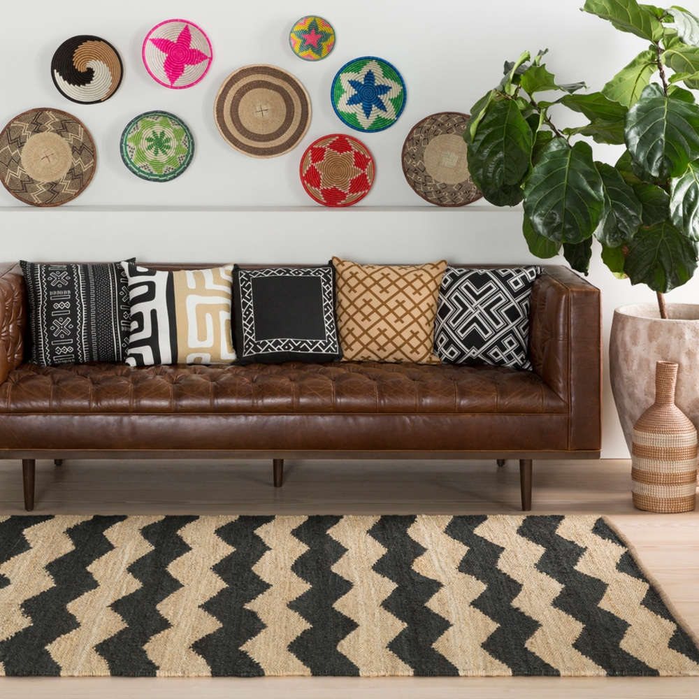 Portico Blue Indoor 2' x 3' Handmade Rug - Image 0