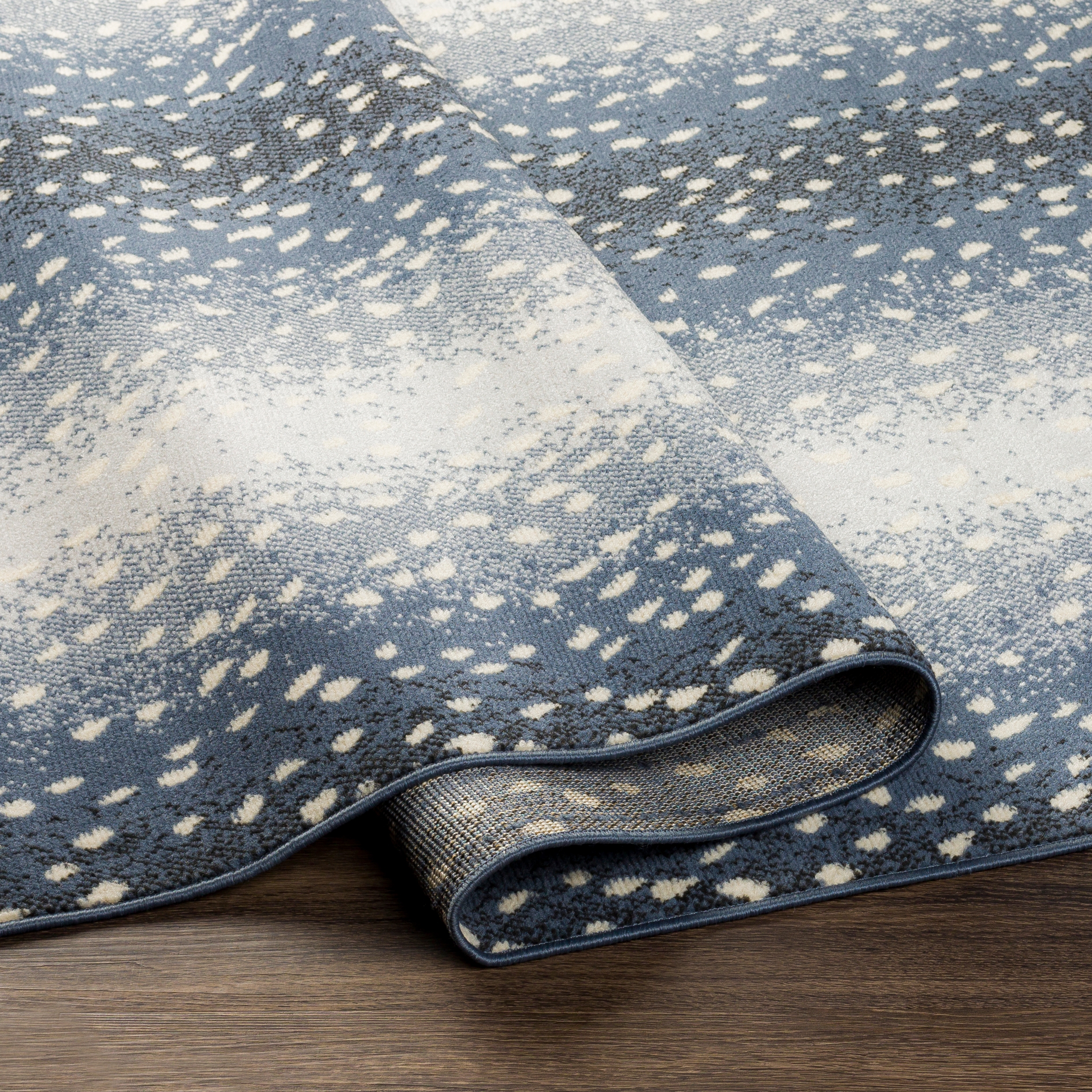 City Light Blue Indoor 6'7" x 9' Machine Woven Rug - Image 4