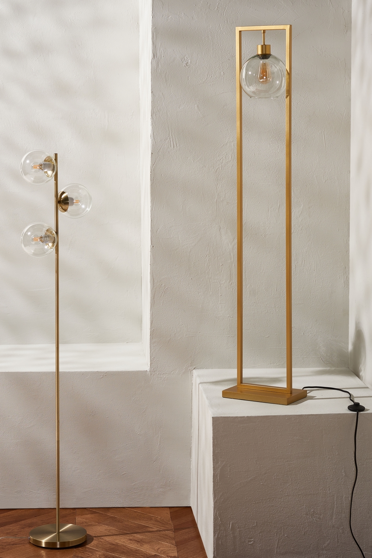Jalisa 60" Floor Lamp - Gold - Image 2