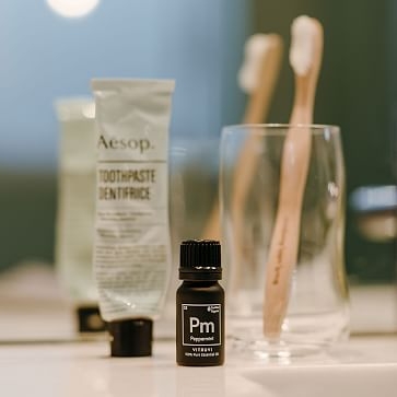 Vitruvi Essential Oil, Eucalyptus - Image 2