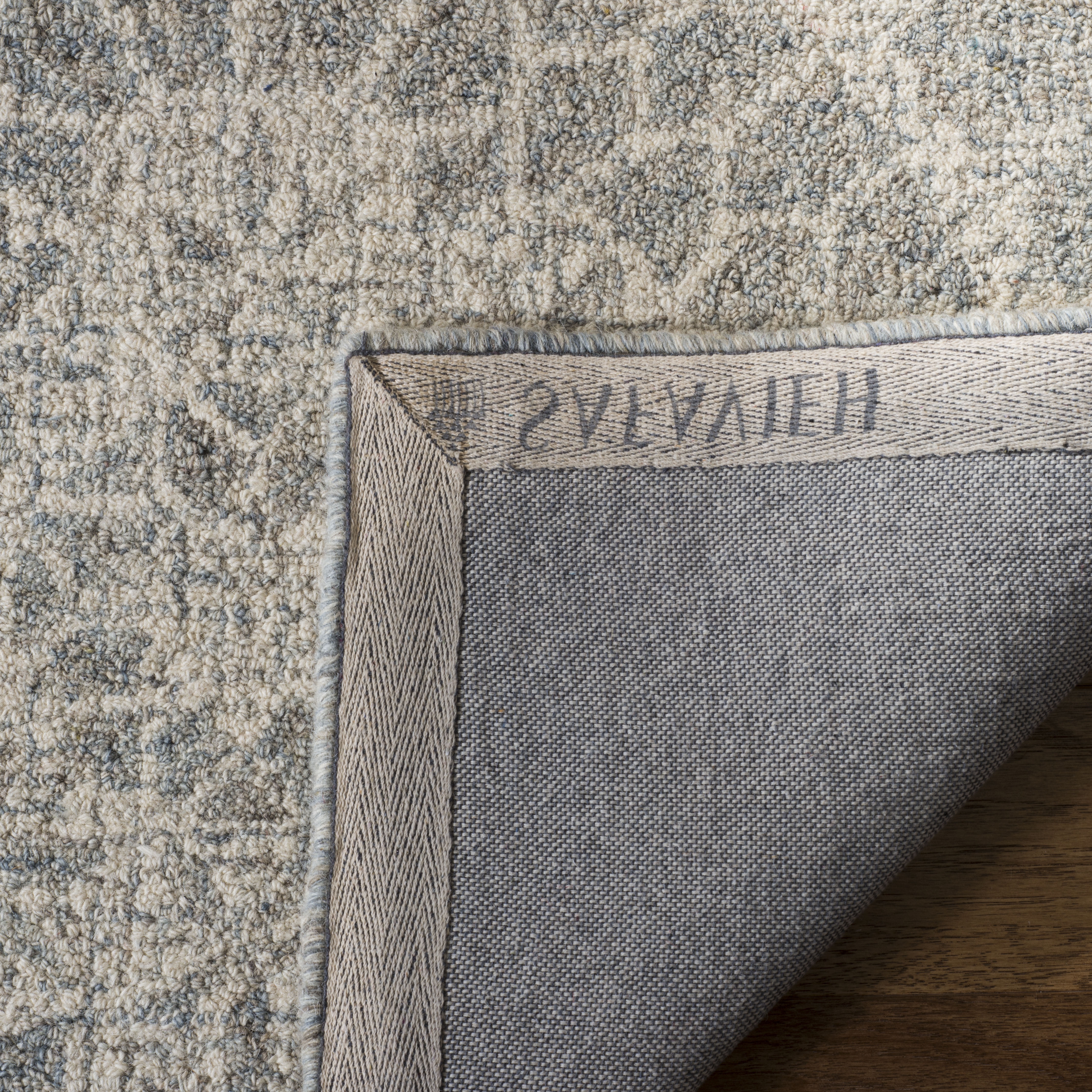 Arlo Home Hand Tufted Area Rug, ABT205B, Ivory/Grey,  8' X 10' - Image 3