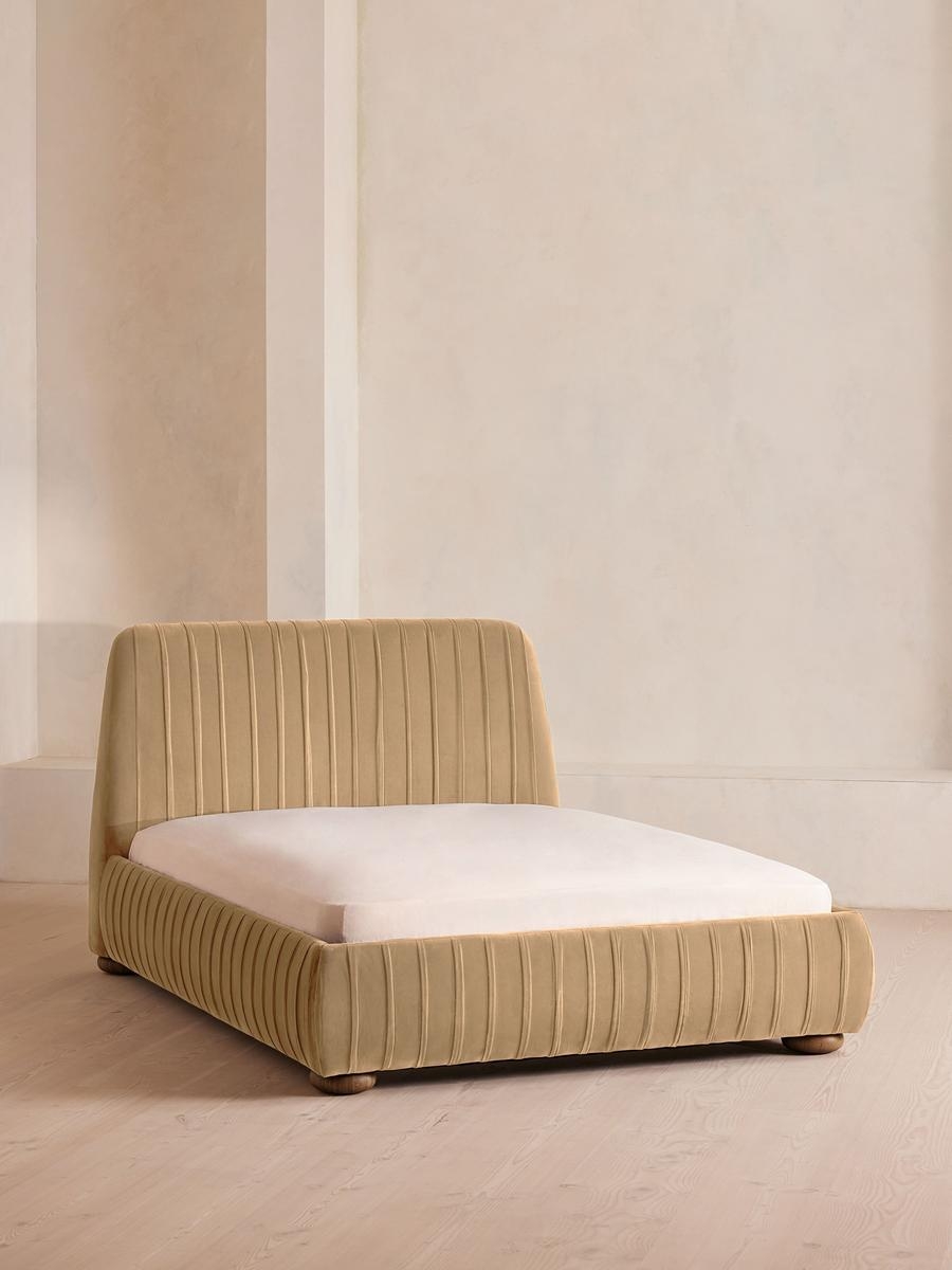 Vivienne Bed, Full, Velvet, Camel, US - Image 0