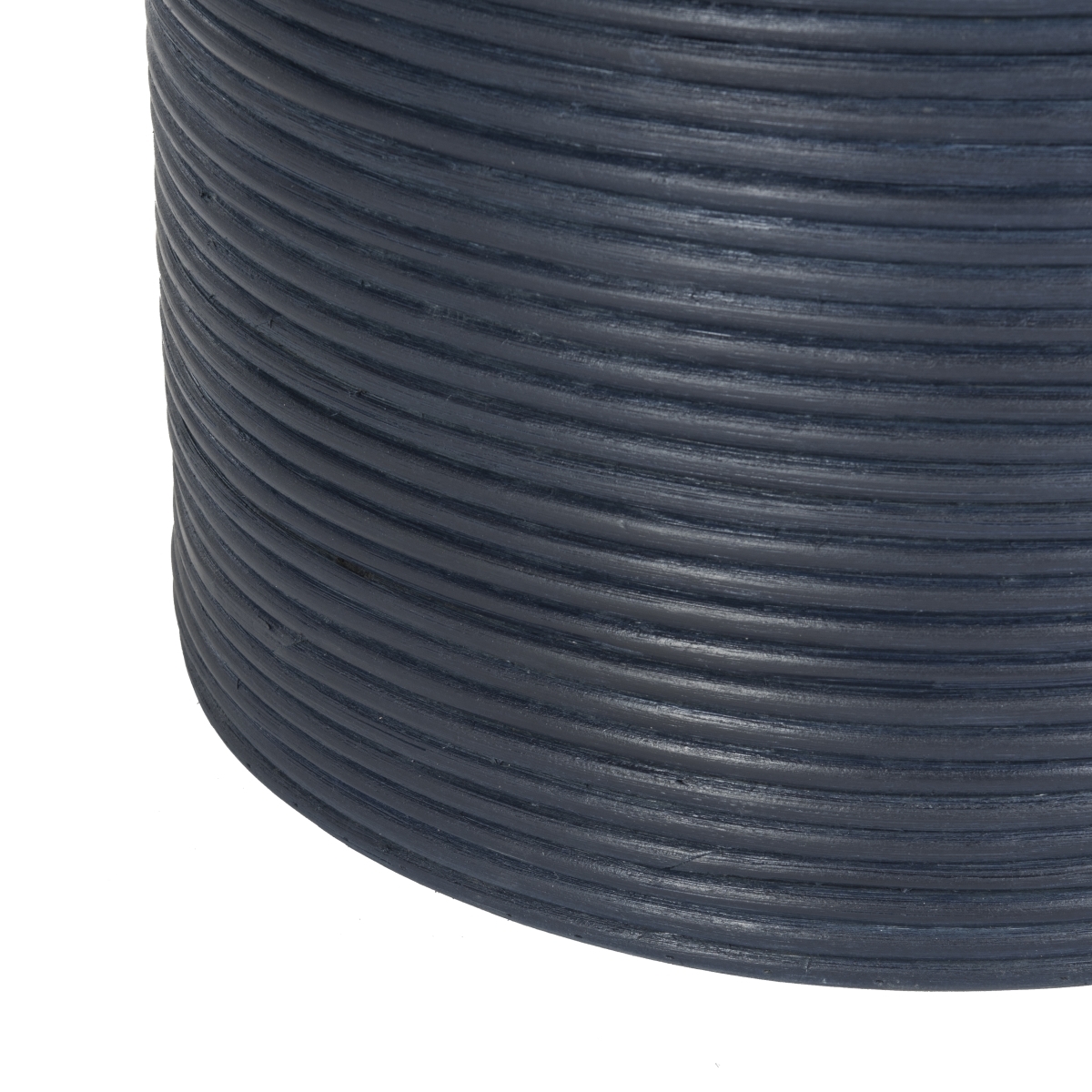 Wellington Laundry Basket - White / Navy - Safavieh - Image 3