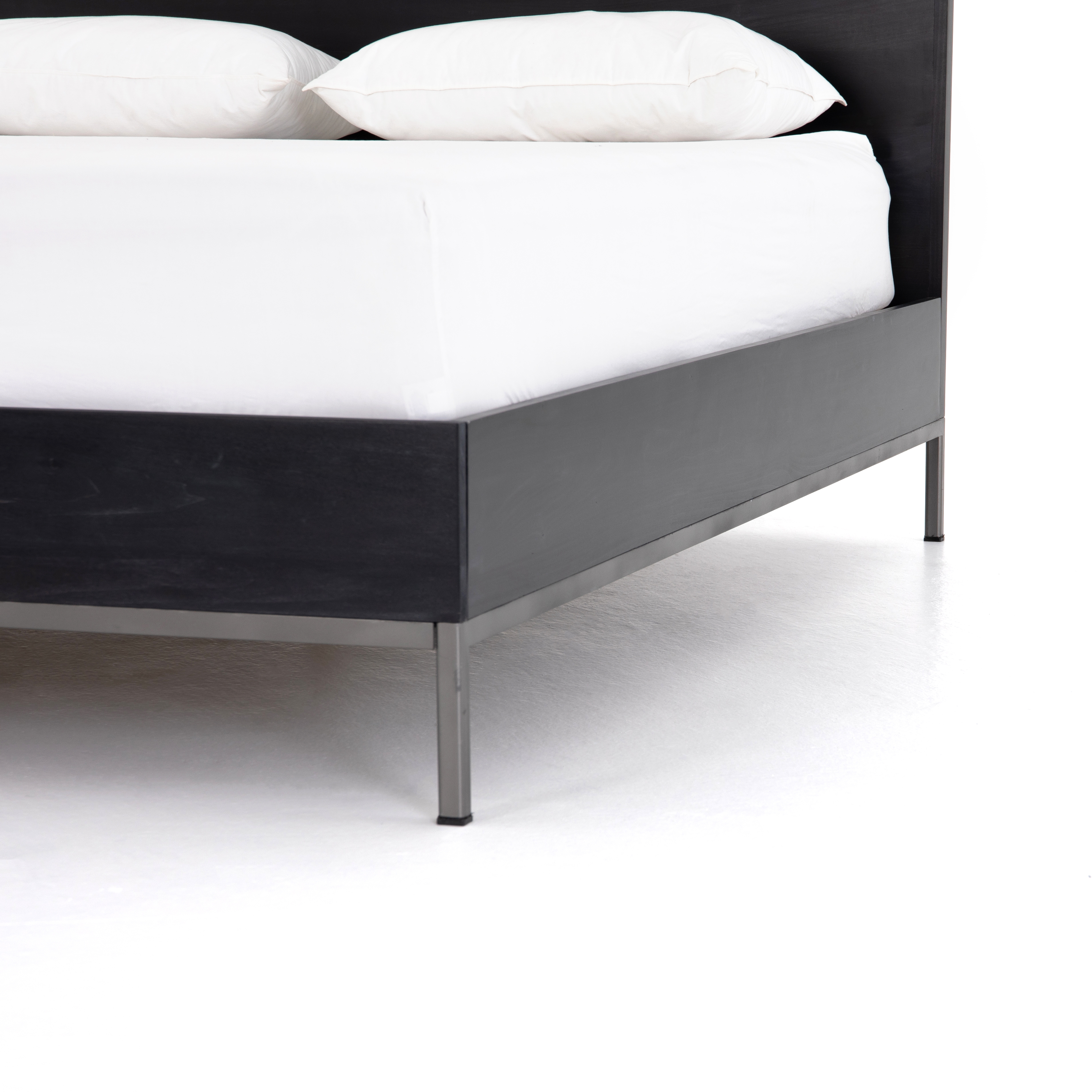 Trey Bed-Black Wash Poplar-King - Image 6