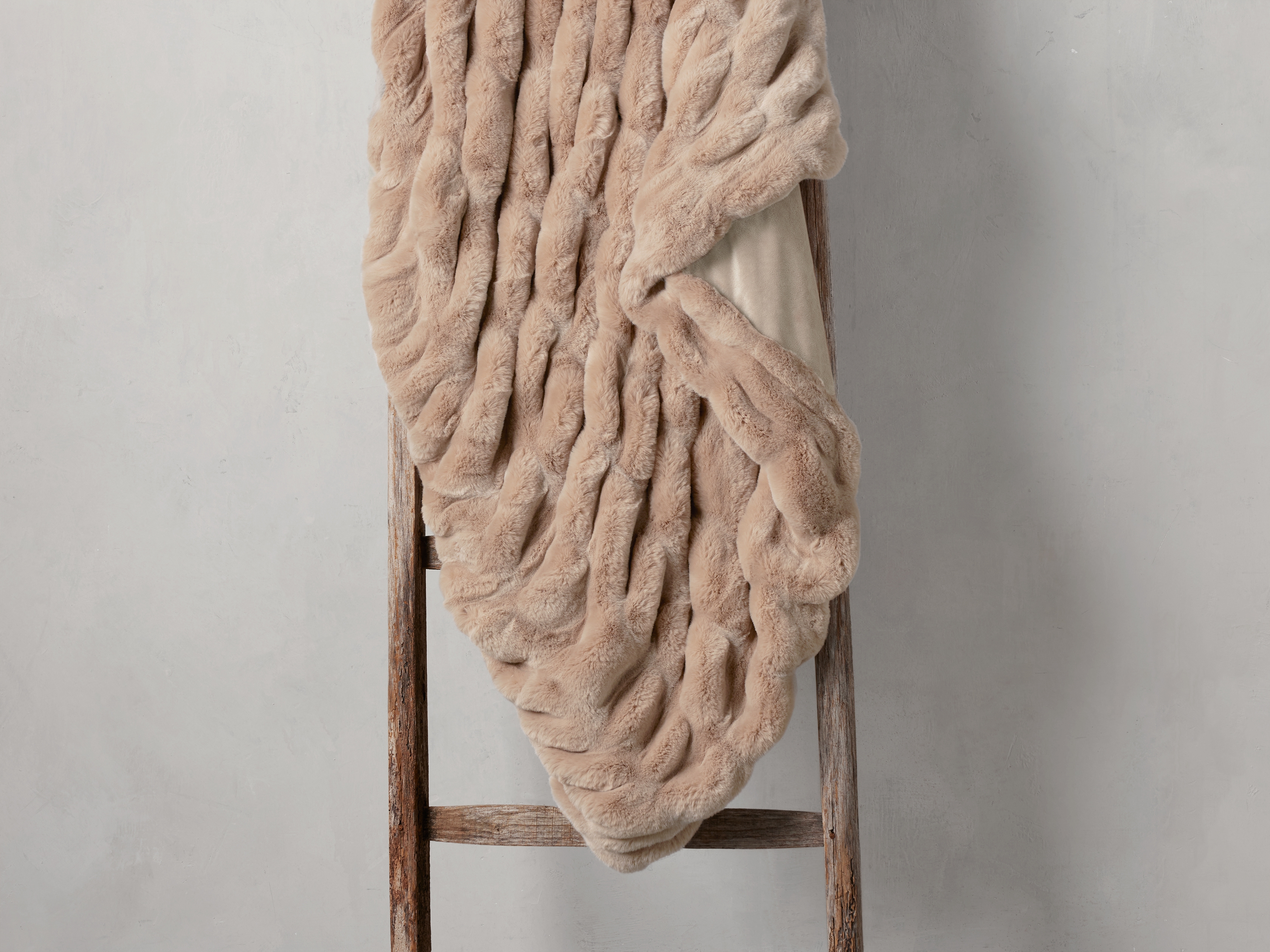 Faux Fur Luxe Oversized Pleated Throw in Natural - Image 0