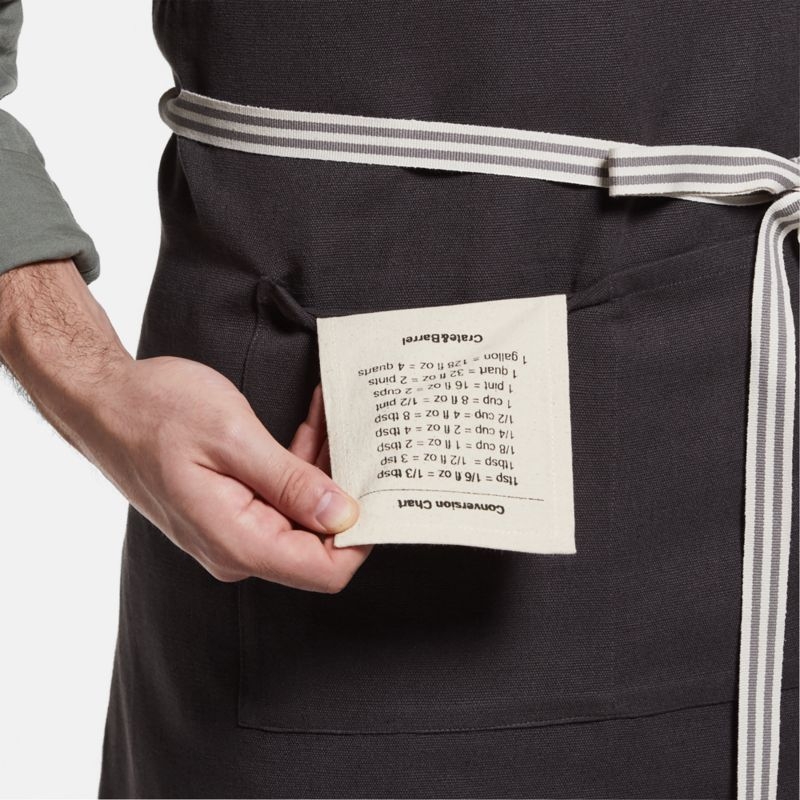 Oslo Cross-Back Grey Linen-Organic Cotton Apron with Pocket - Image 2