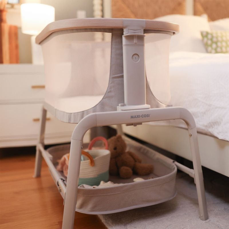 Maxi-Cosi ® Iora ™ Classic Oat Mesh Travel Baby Bassinet with Storage - Image 1