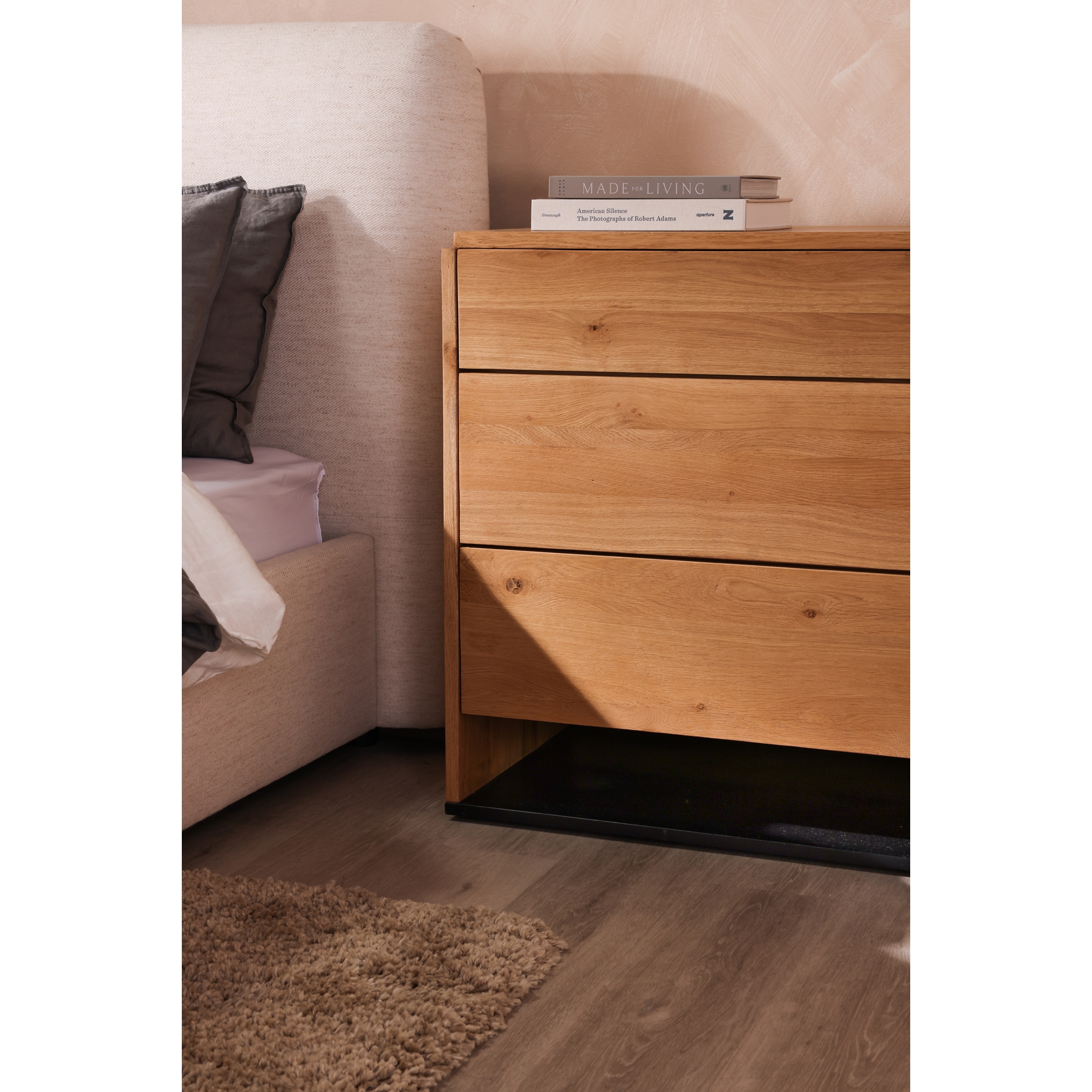 Samara Queen Bed - Image 9