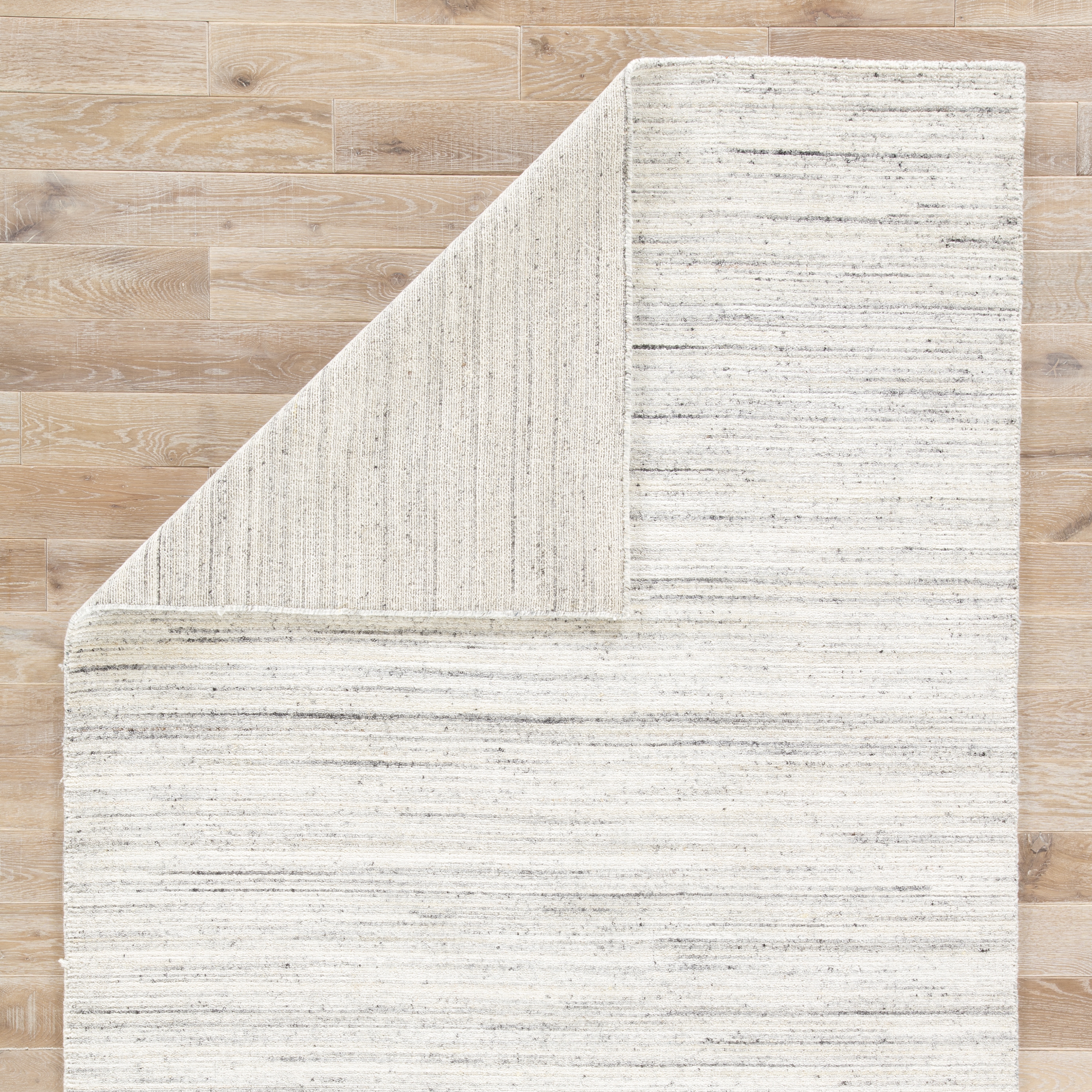 Vassa Handmade Solids & Heathers White/ Gray Area Rug  (10'X14') - Image 2