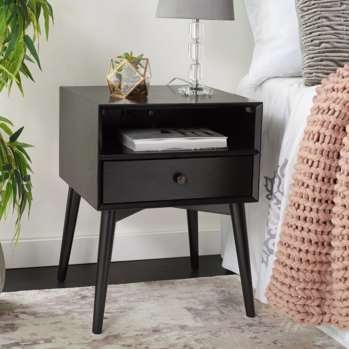 Scully Nightstand W/ Usb - Black / Antique Gold - Safavieh - Image 1
