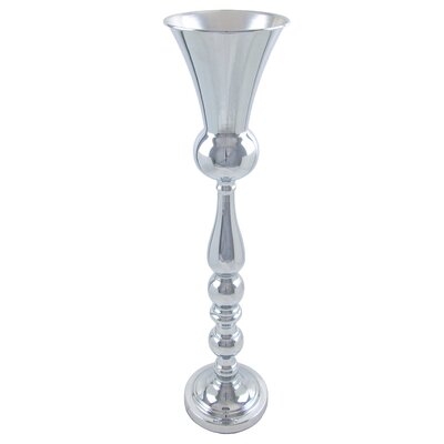 Metal Blooming Trumpet Vase - Image 0