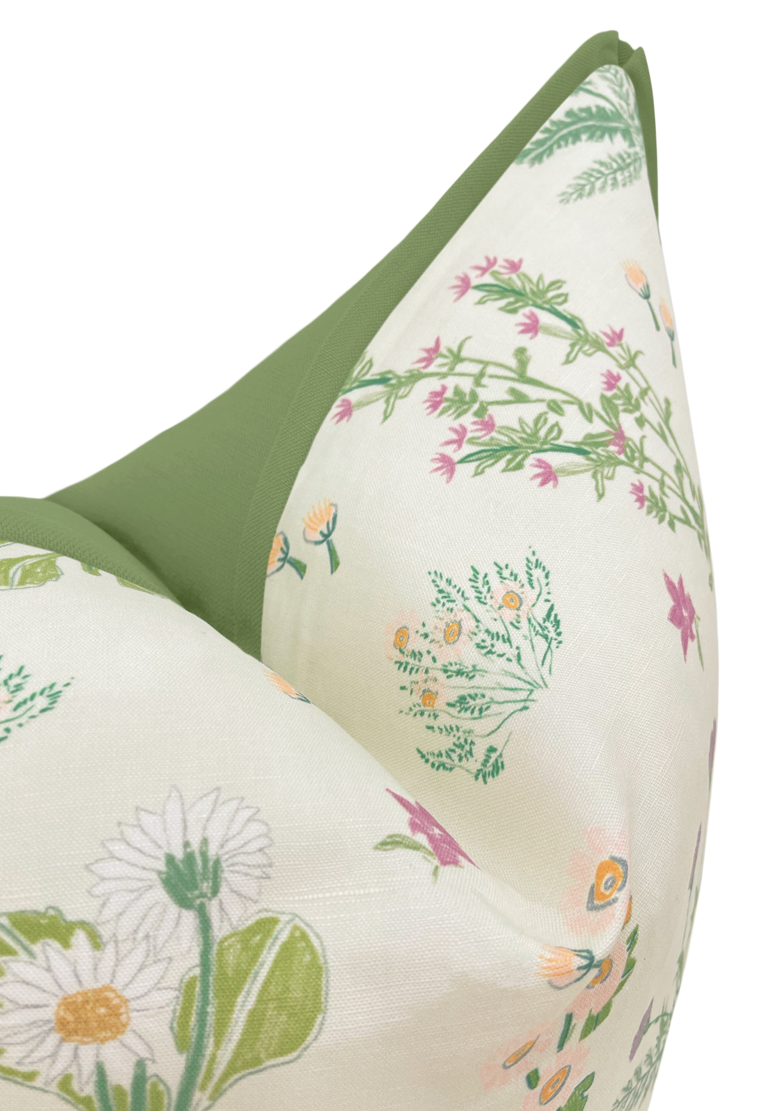 DARCY | LULIE WALLACE - SAMPLE 4" X 4" / BUTTERFLY FLANGE / Clover - Image 0