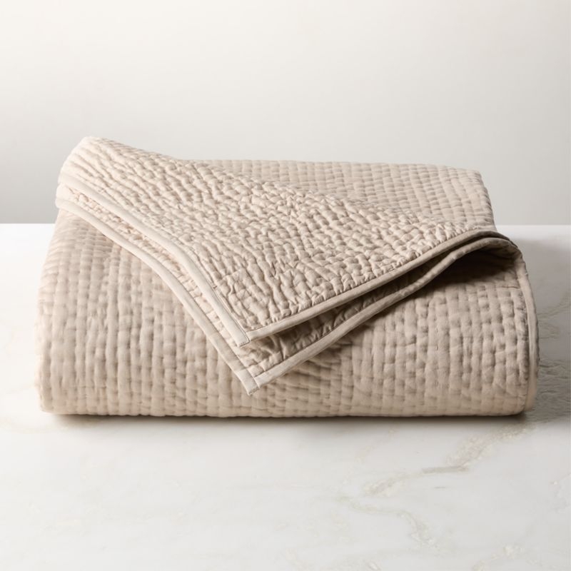 Stitched Organic Cotton Sateen Taupe Full/Queen Quilt - Image 2