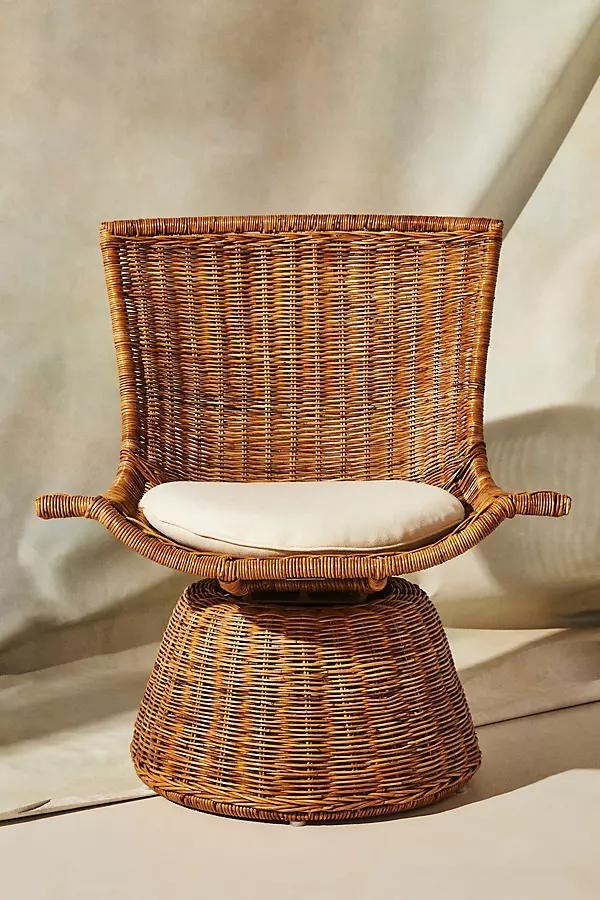 Healdsburg Wicker Rattan Swivel Chair - Image 0
